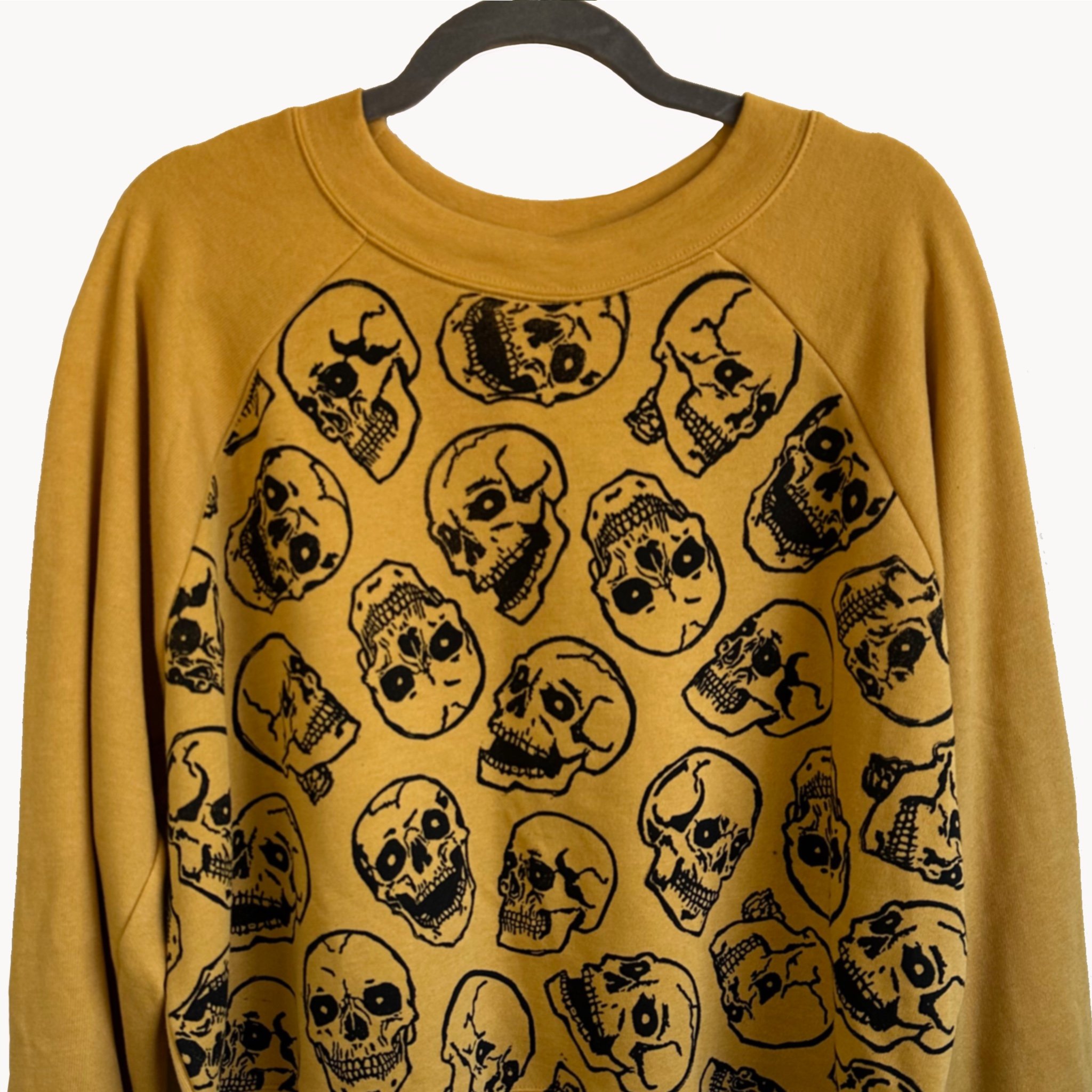 Craniyall_Raglan_Sweatshirt_Mustard.JPG