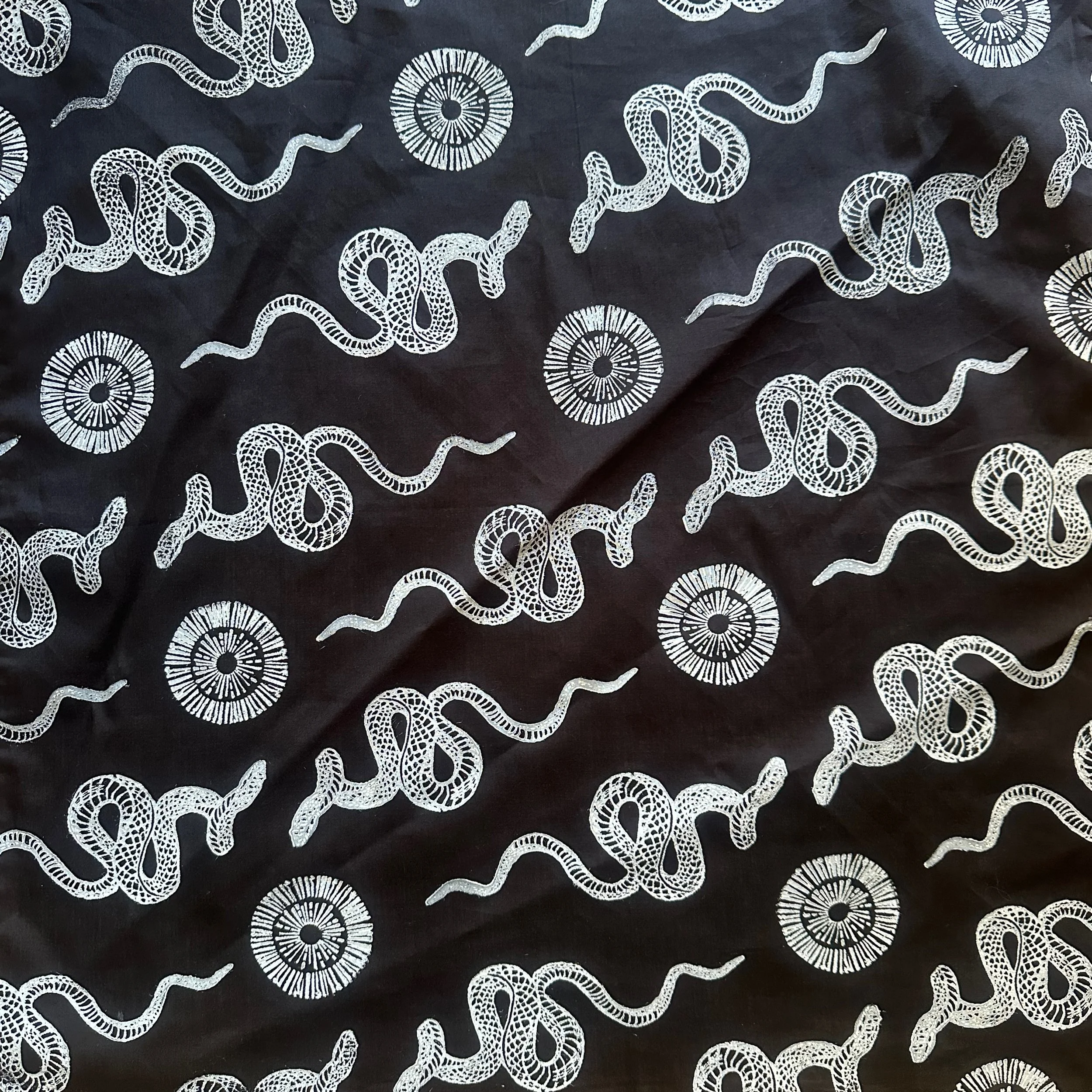 SnakePortal_Bandana_Black_IMG_5212.jpeg