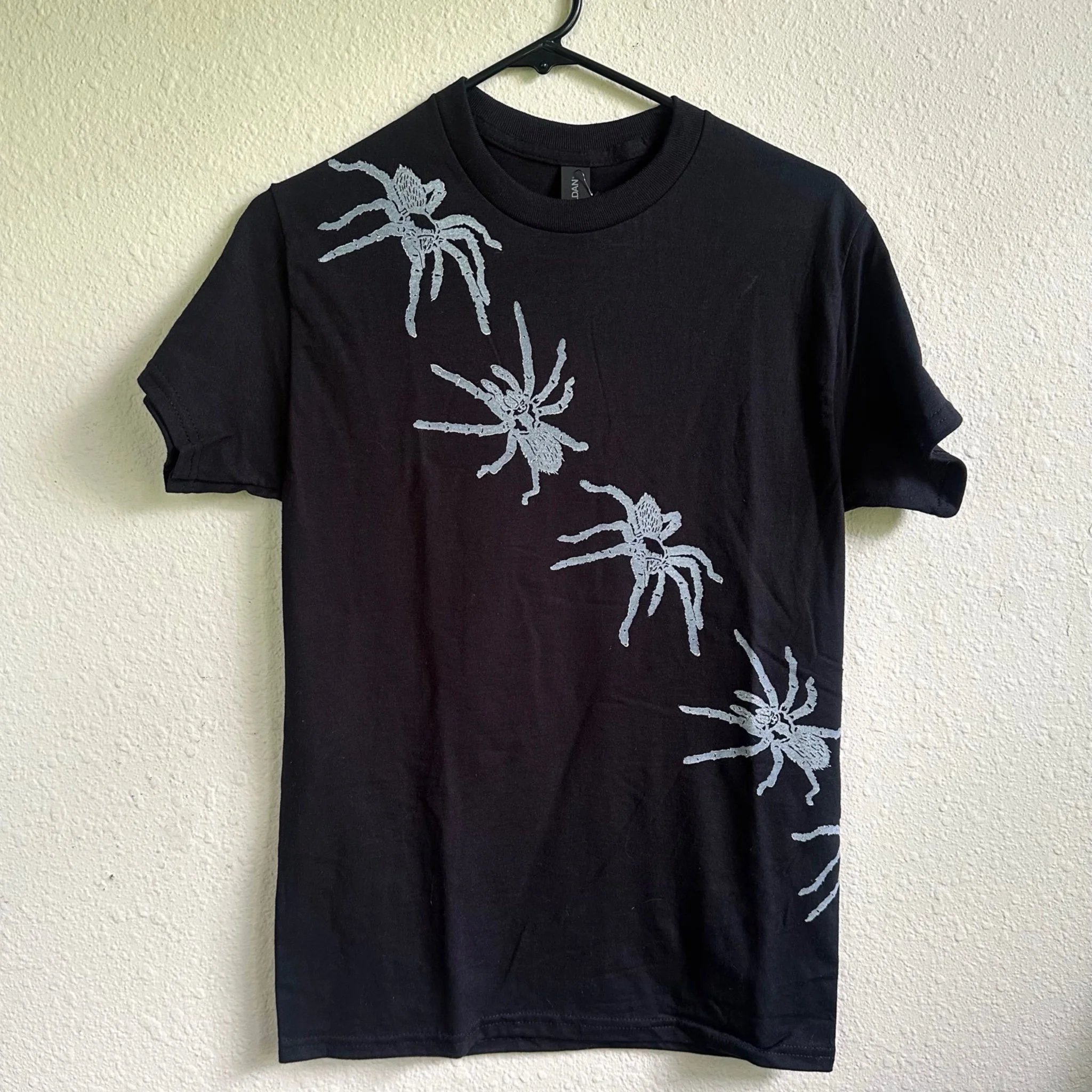 Tarantula Heavyweight Tee, Unisex Small