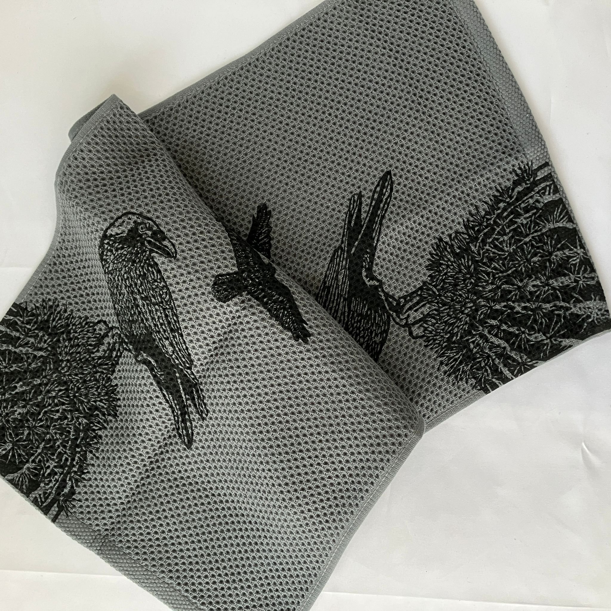 DesertCrow_DishTowel_2.jpg
