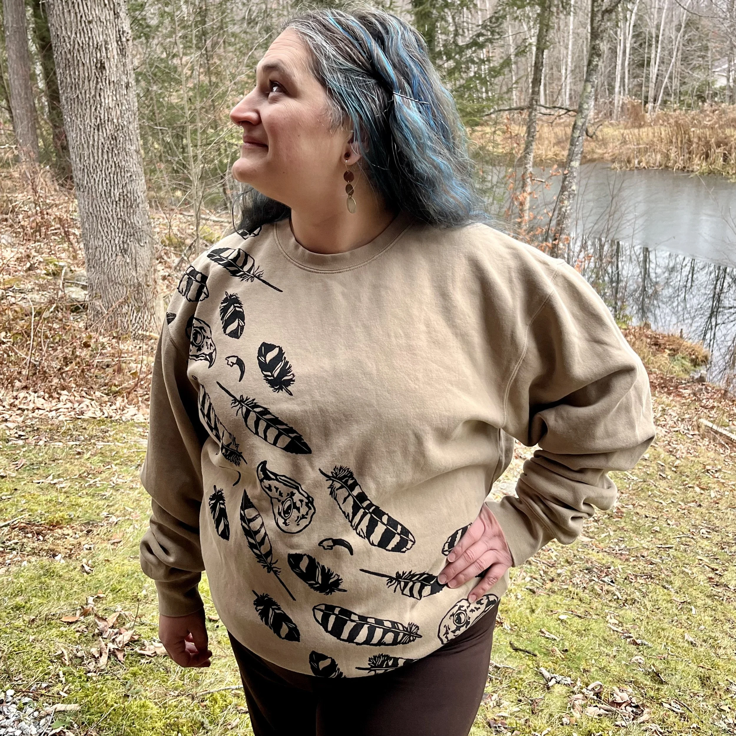 Tatiana_Owlish_IndTradCo_Crewneck_SandstoneIMG_1022.jpeg