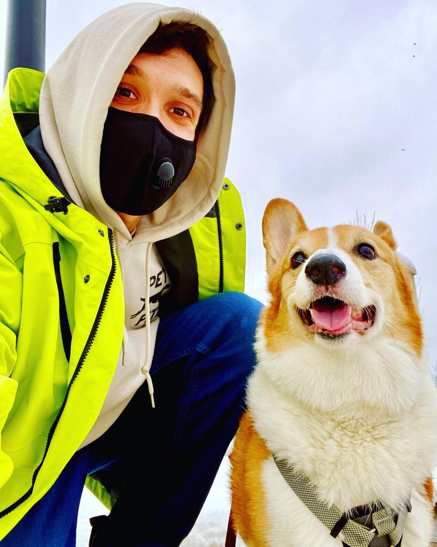 Say hi 👋 to another new Pet Fit member, Kristmas. 🥰 Look at that smile! He is the sweetest boy, and we are beyond excited to get to know him better!