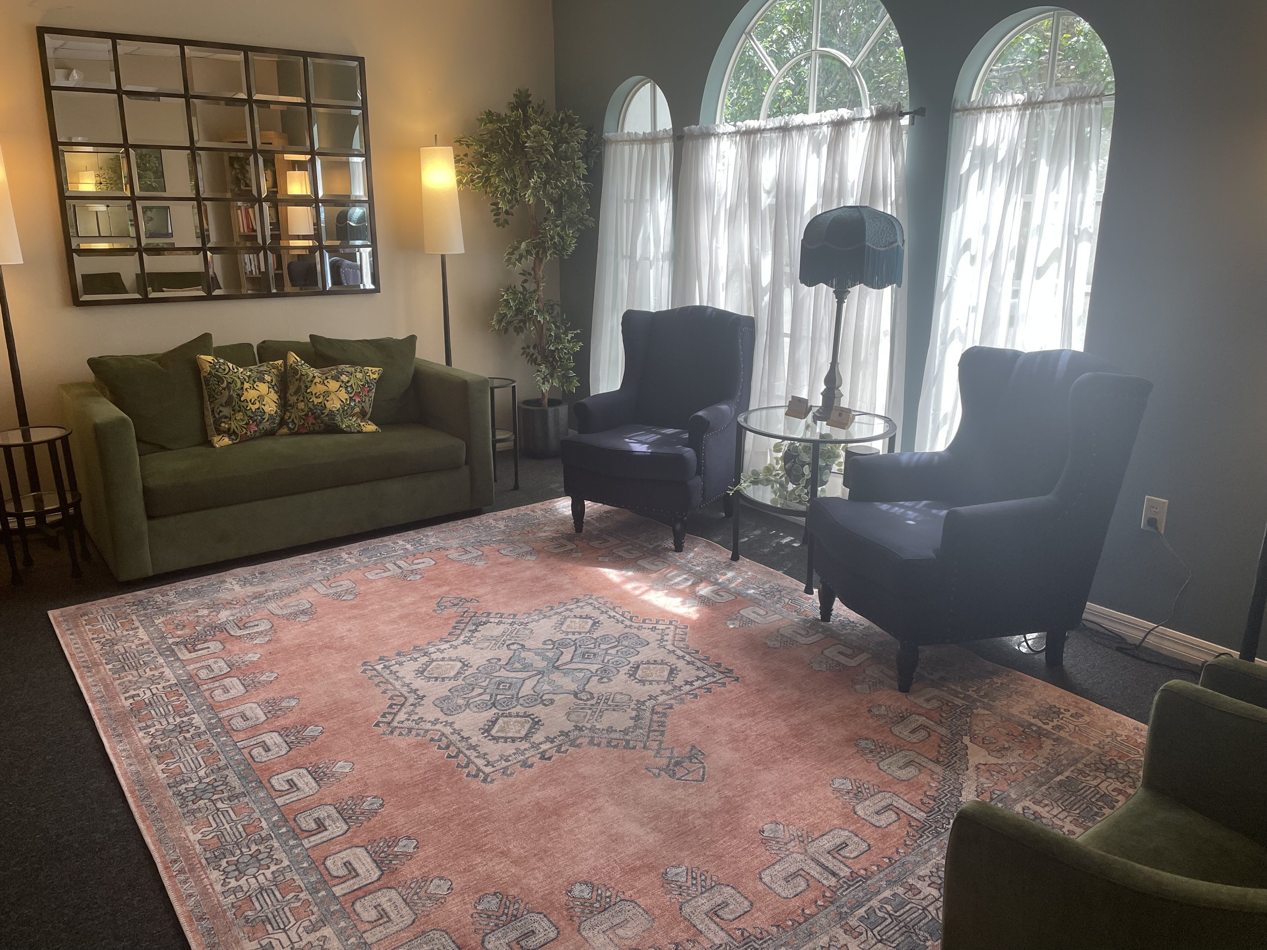 Lobby Suite #201