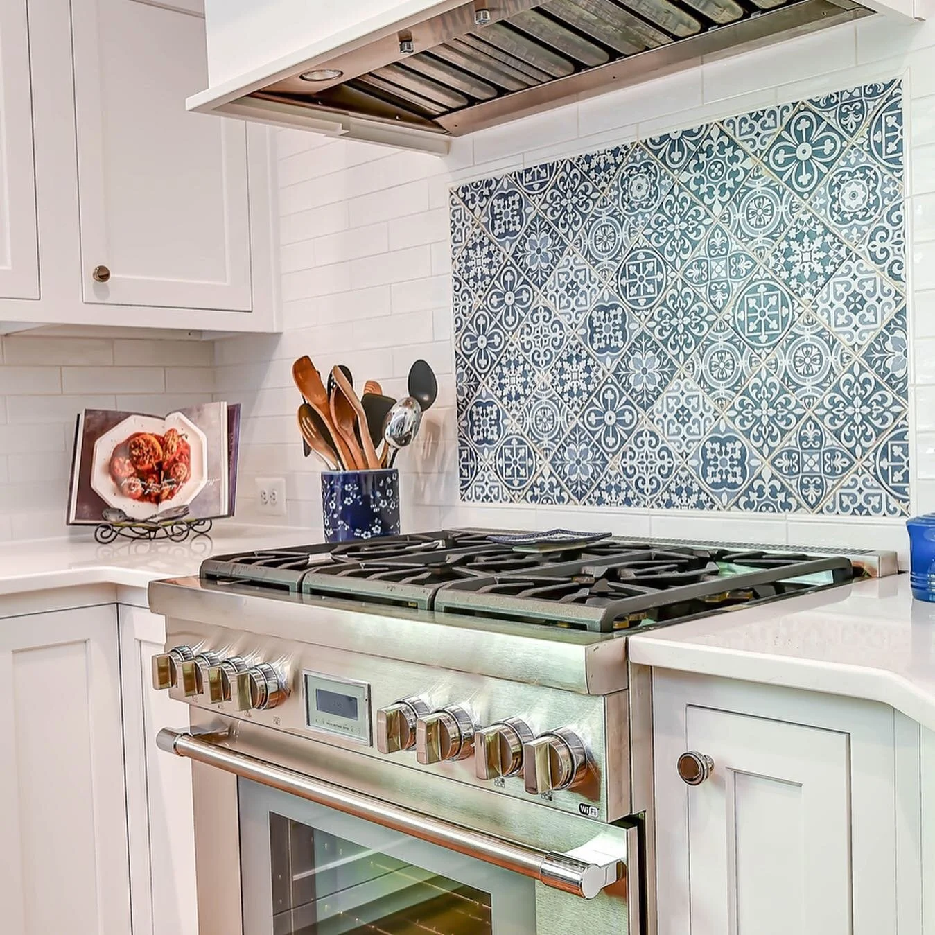 Time to get those ovens fired up. Home everyone is having a great Thanksgiving!
.
.
.
.
.
#stclairkitchens #customkitchen #kitchendesign #kitchensofinstagram #alexandria #arlingtonva #arlington #kitchenking #kitchendesignideas #custombuild #kitchenen