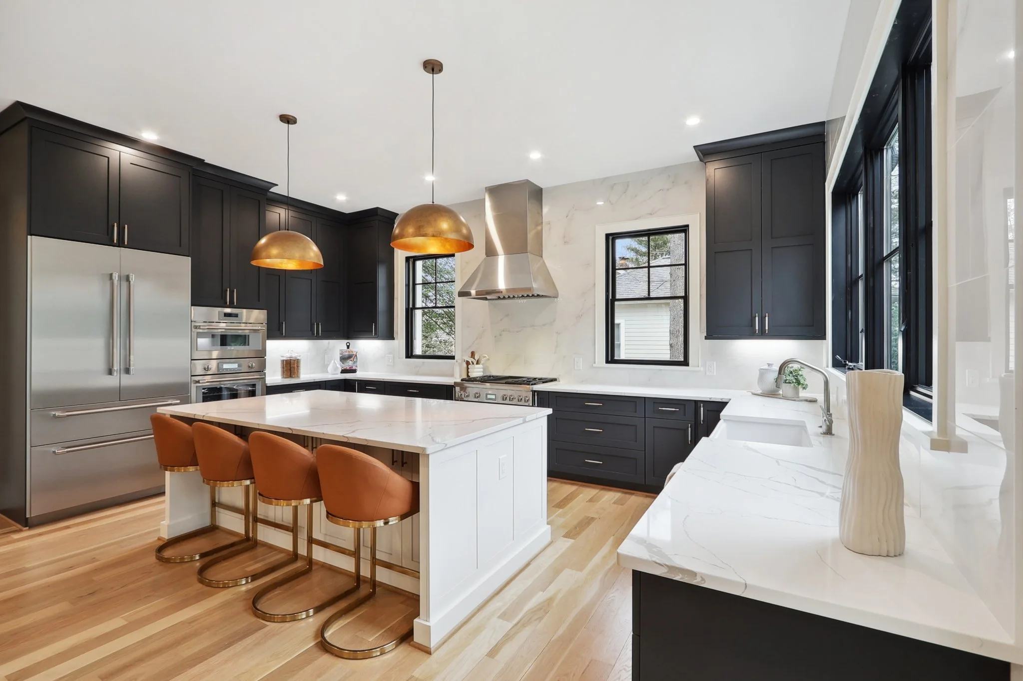 36-web-or-mls-N Kenmore St-031.jpg