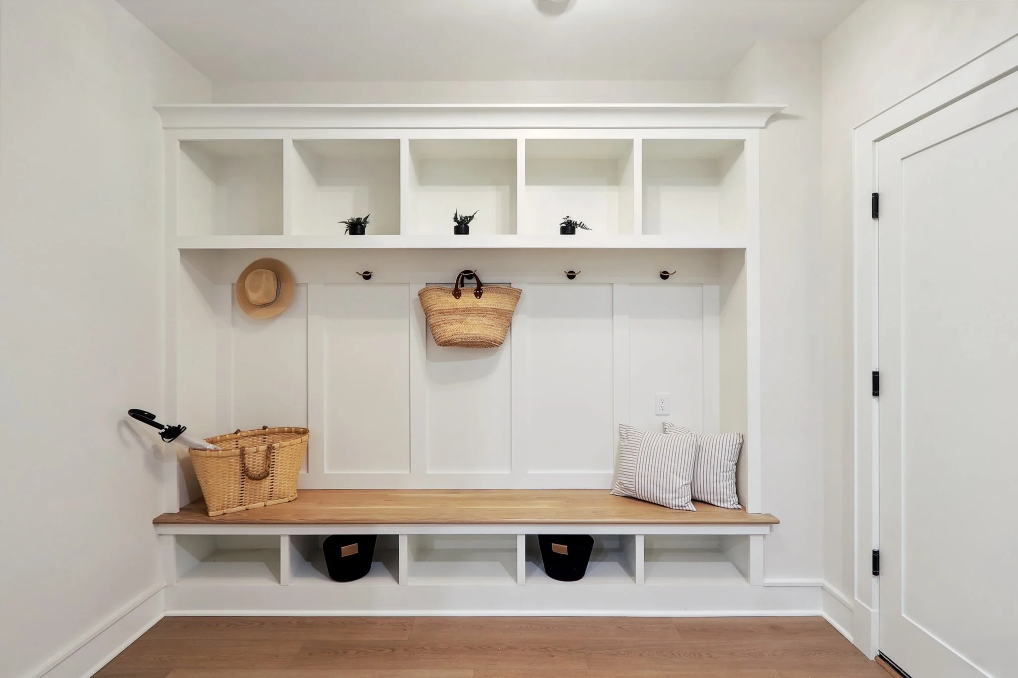 51-web-or-mls-N Kenmore St-046.jpg