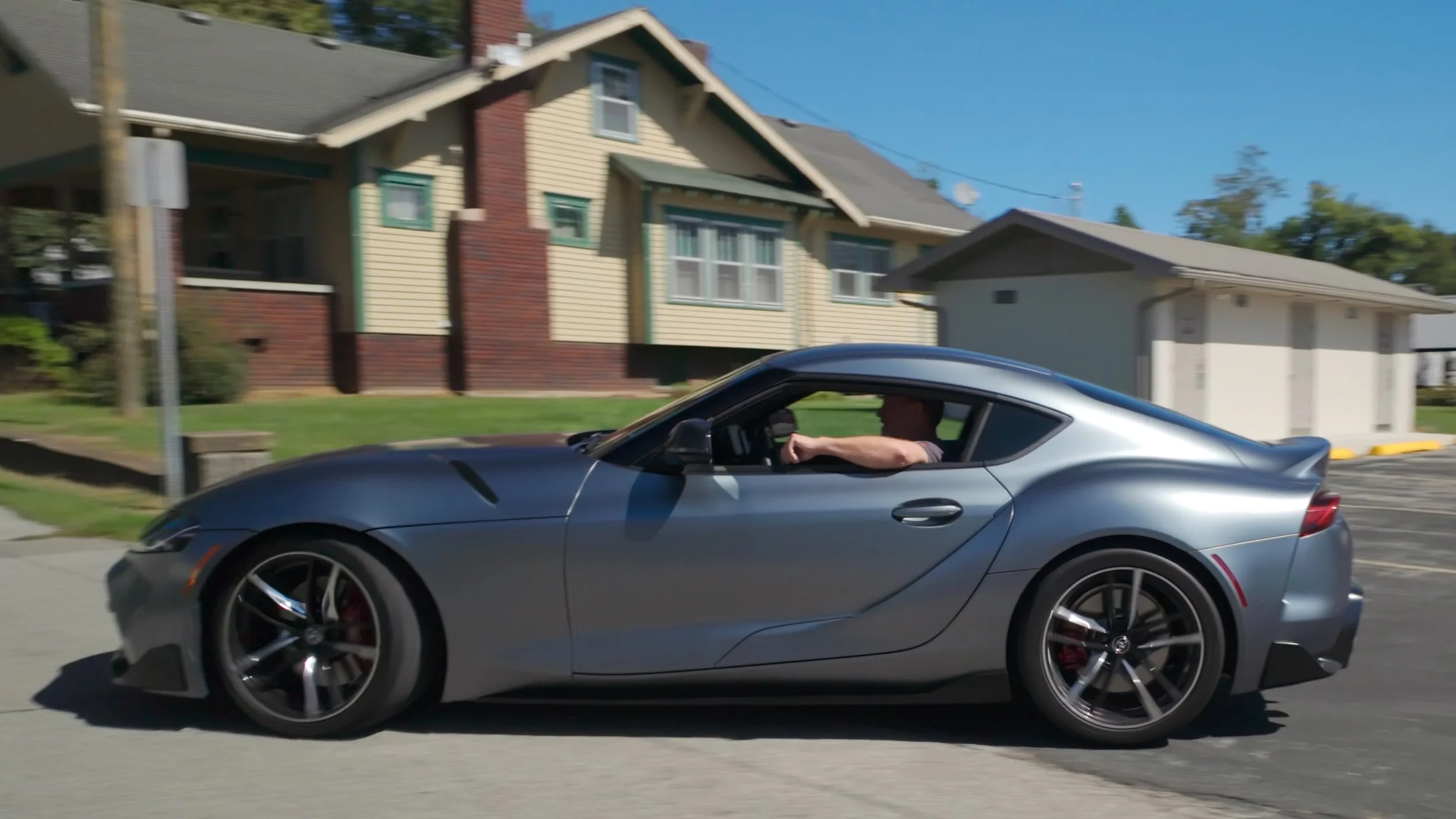 Still 2025-10-04 011911_1.1.136.jpeg