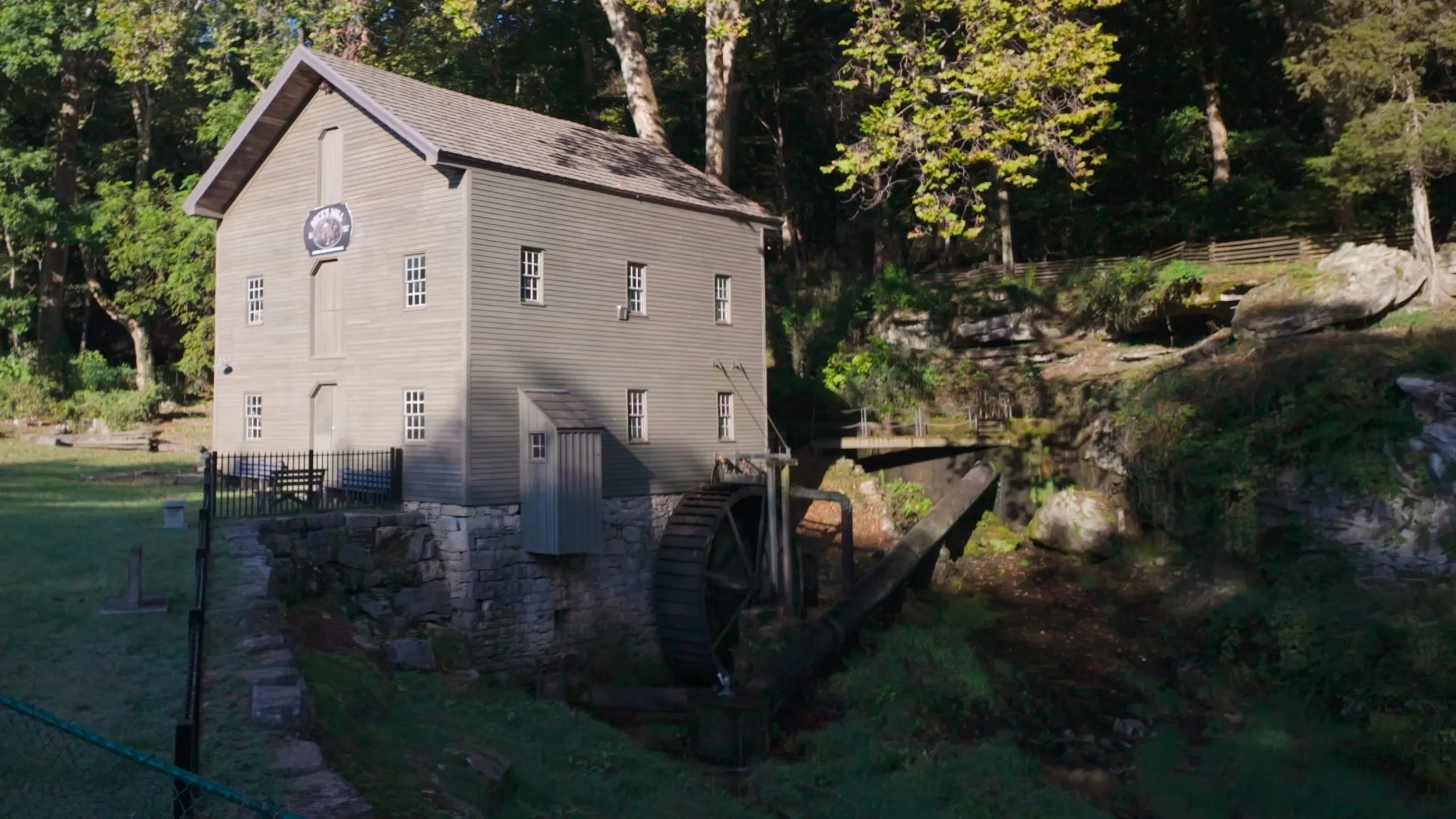 Still 2025-10-04 011911_1.1.1.jpeg