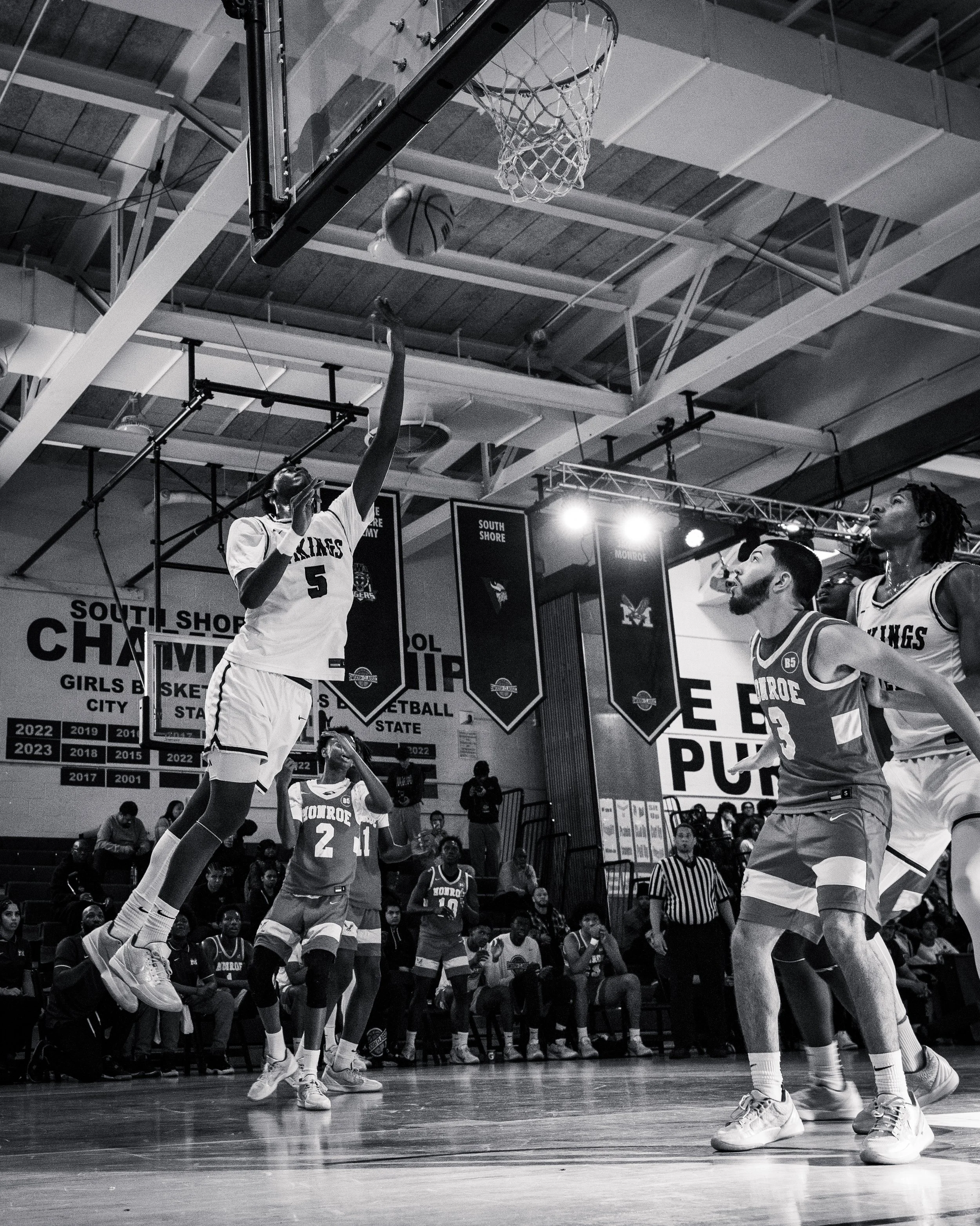 Swoosh Classic 8.jpg