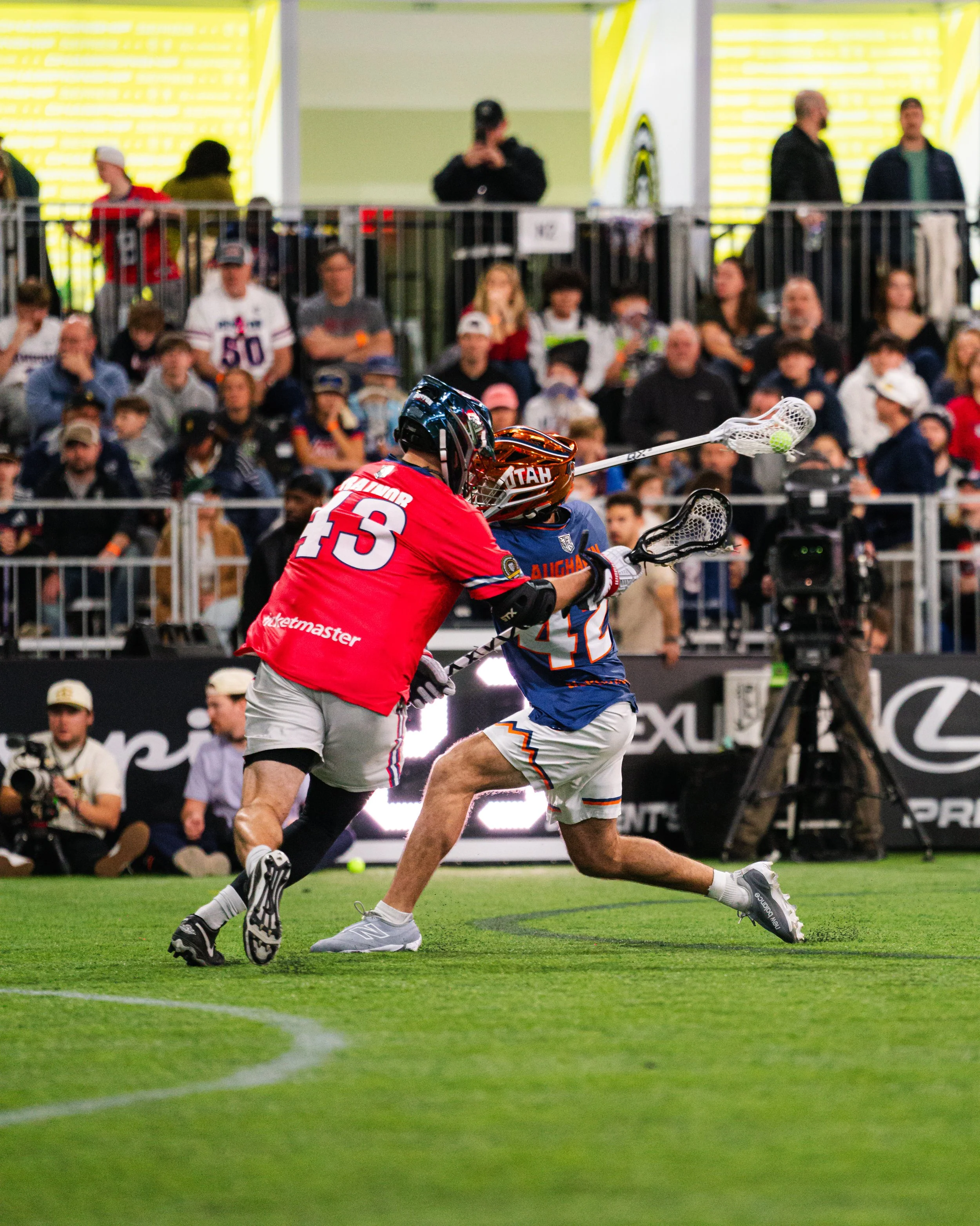 25_0217_CS_CHAMP_BOS_UTA_PHOTO5 16.jpg