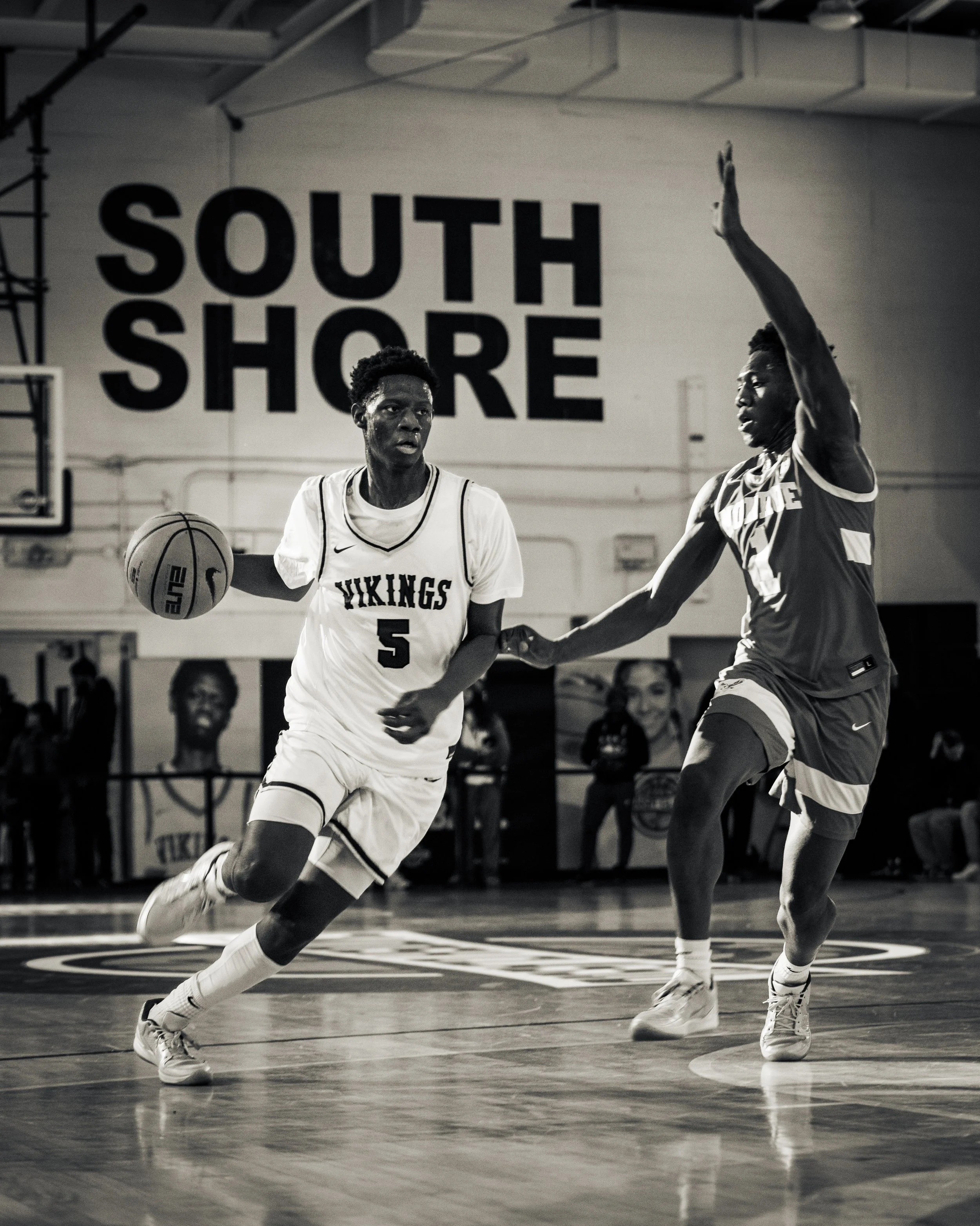 Swoosh Classic 4.jpg