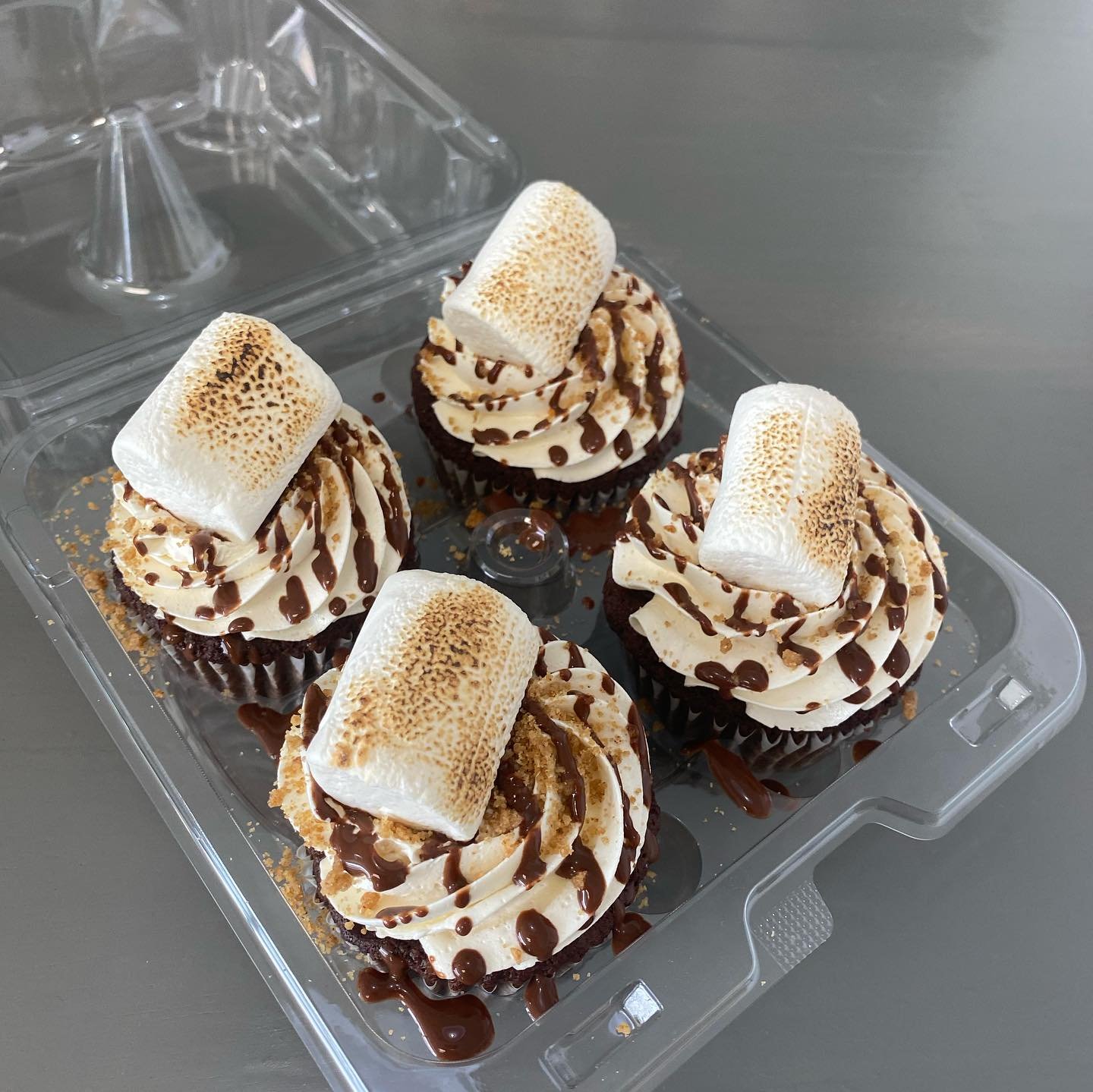 smore's cupcake.jpeg