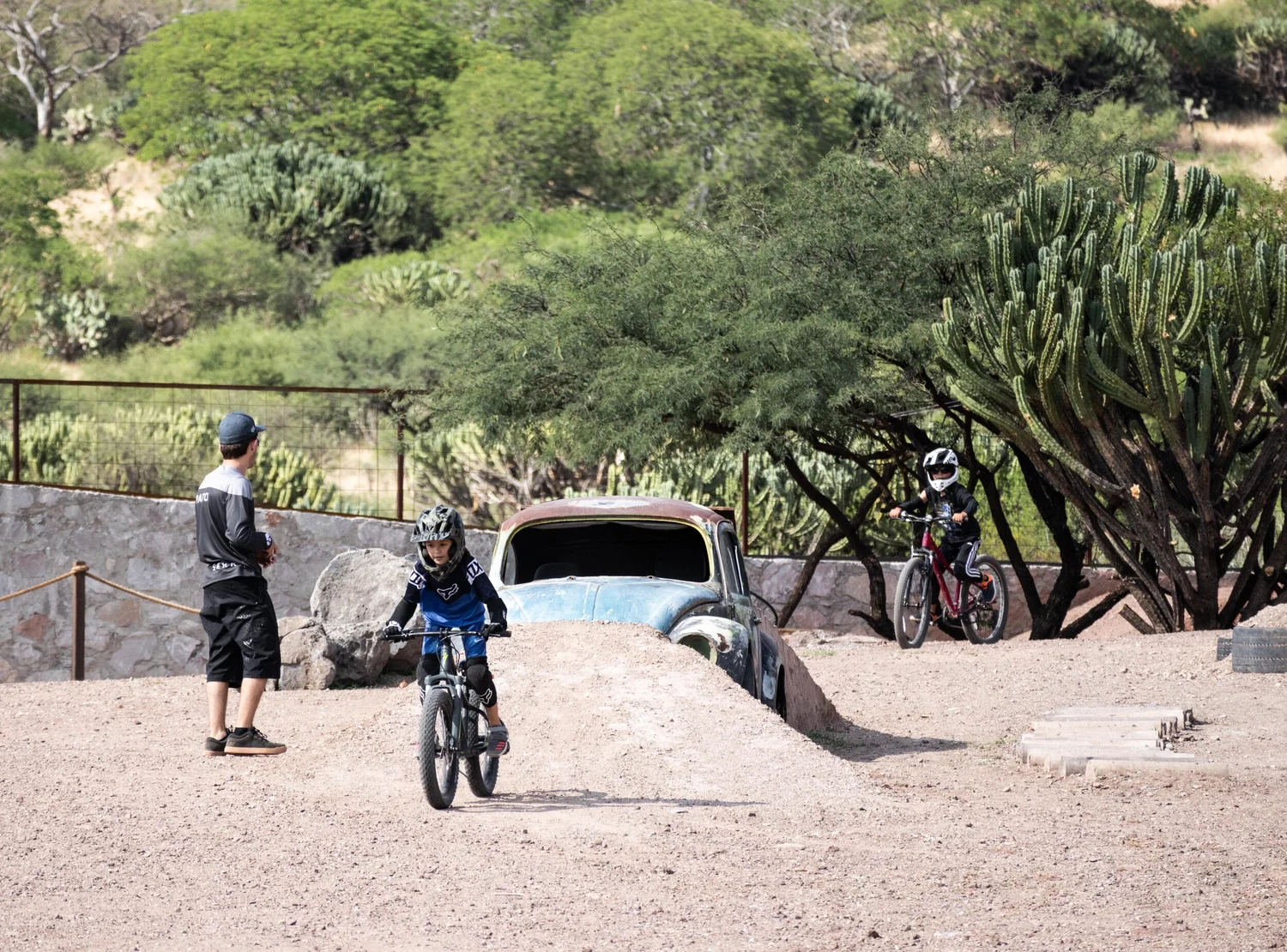 Niños en Parque Serra