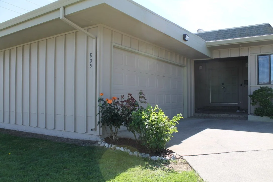 805 Hasvold Dr. Red Bluff, CA 96080