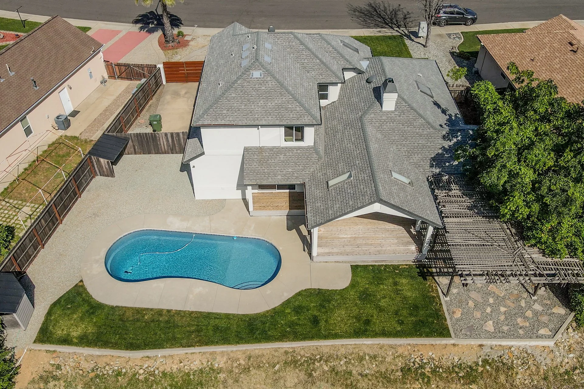 366 Riverpark Dr. Redding, CA 96003