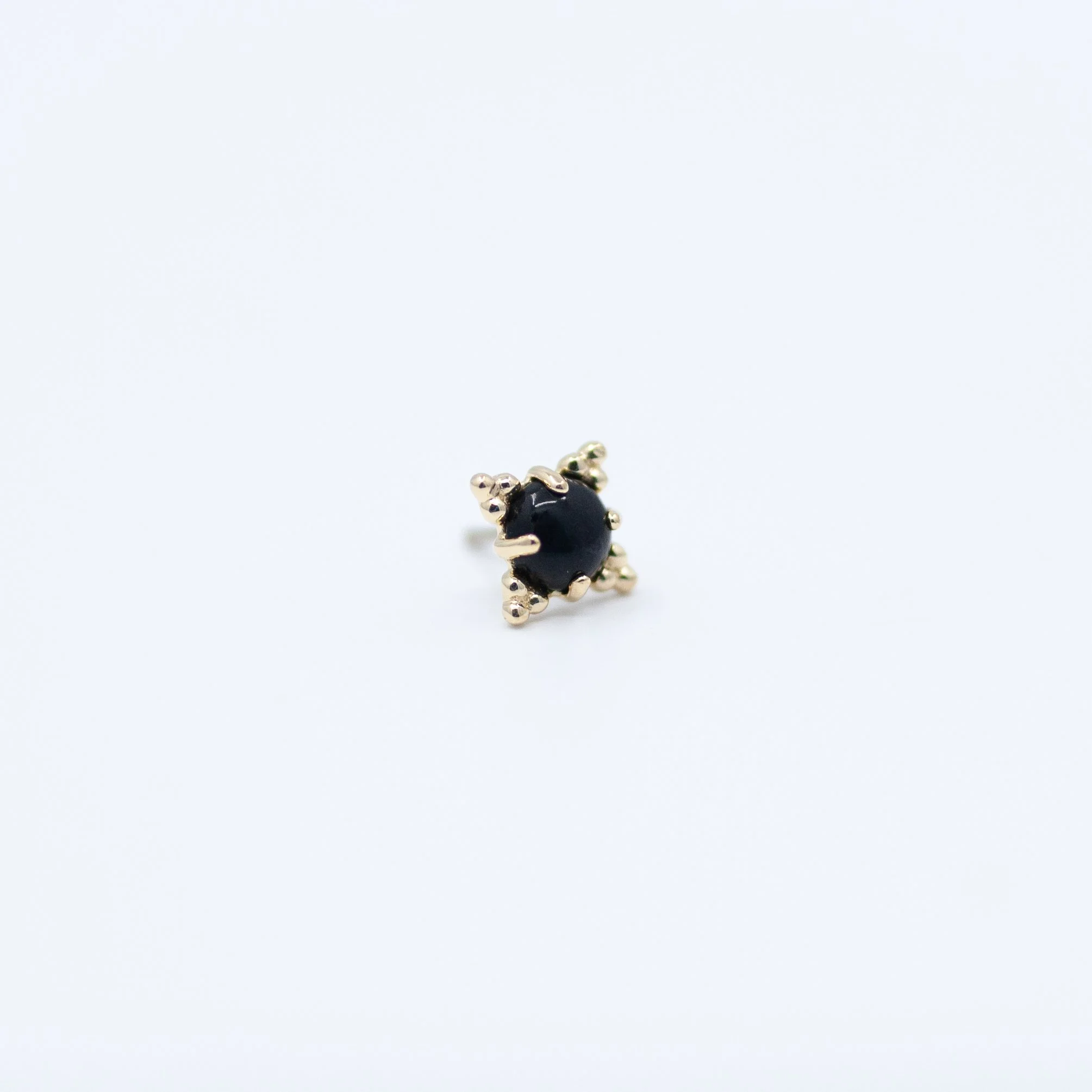 Zia - Genuine Black Onyx - 18k Yellow Gold - 18g/16g/14g - 5mm - 3mm - End - Threadless - Anatometal