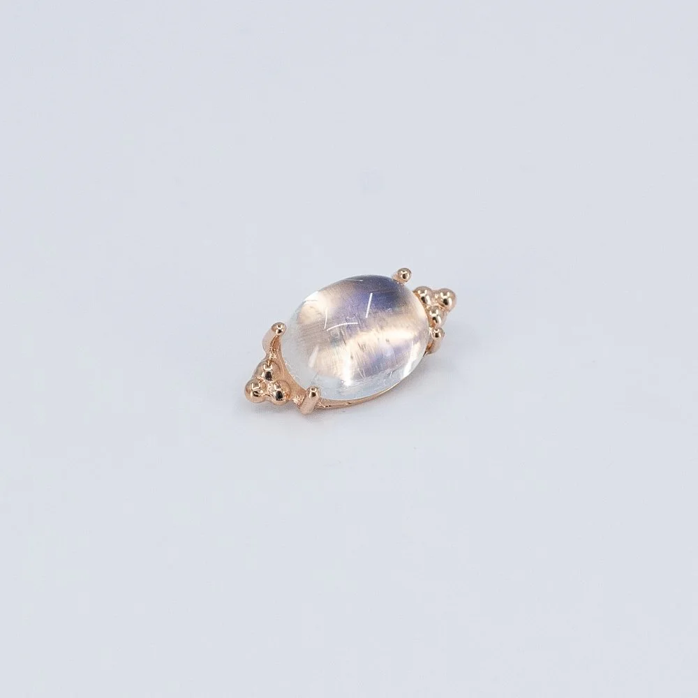 FaraTa - Rainbow Moonstone - 18k Rose Gold - 14g/12g - 12.75x6.5mm  