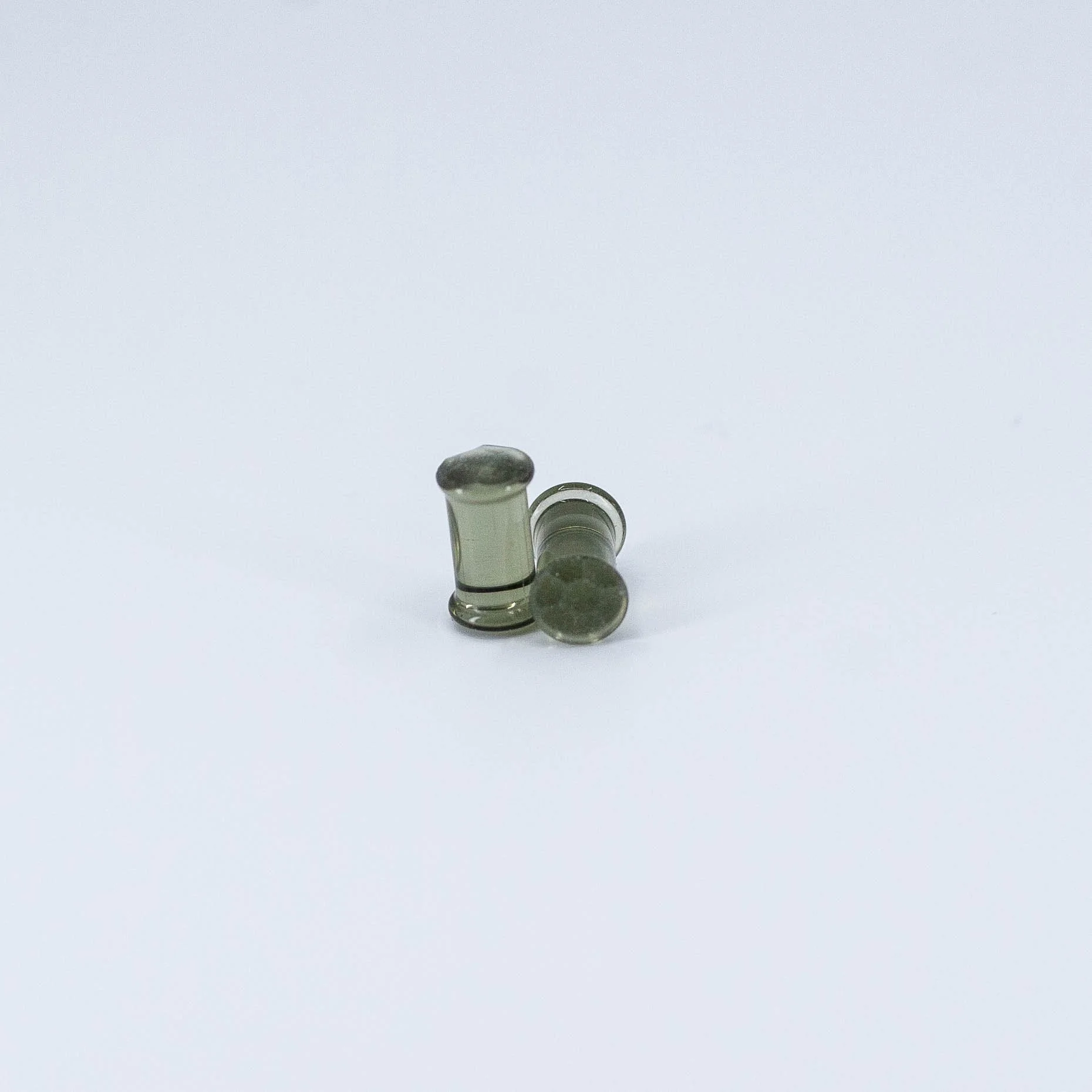 Martele Plug Pair Smoke - Glass - 6g - Plug - Gorilla Glass