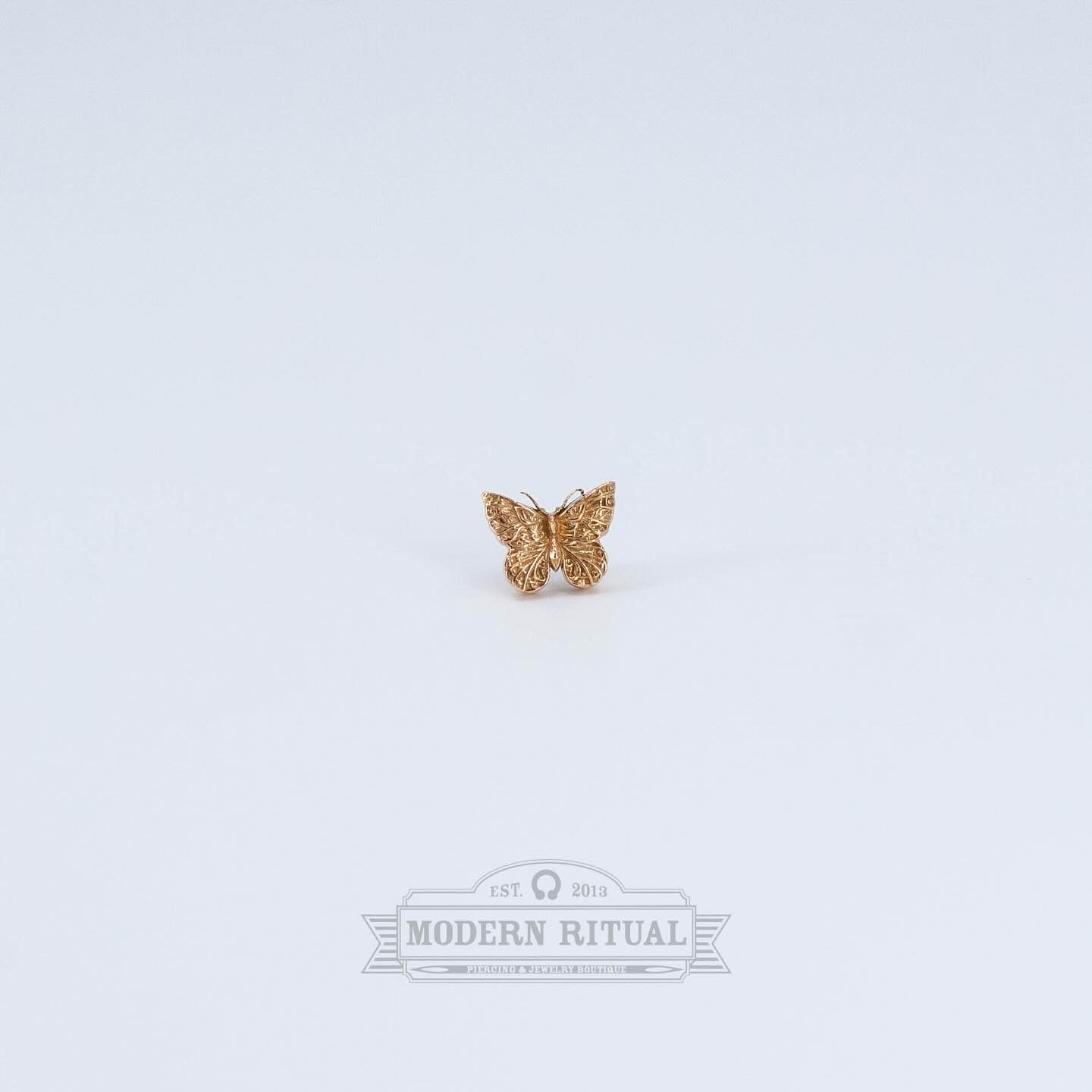 Kick off this Summer with a piece like this 18k Rose Gold Butterfly from @anatometalinc! Reba is in the shop until 7 with walk-ins available all day, stay cool and stop on in! 

#rosegold #18kgold #butterfly #anatometalinc #happysummer #modernritual 