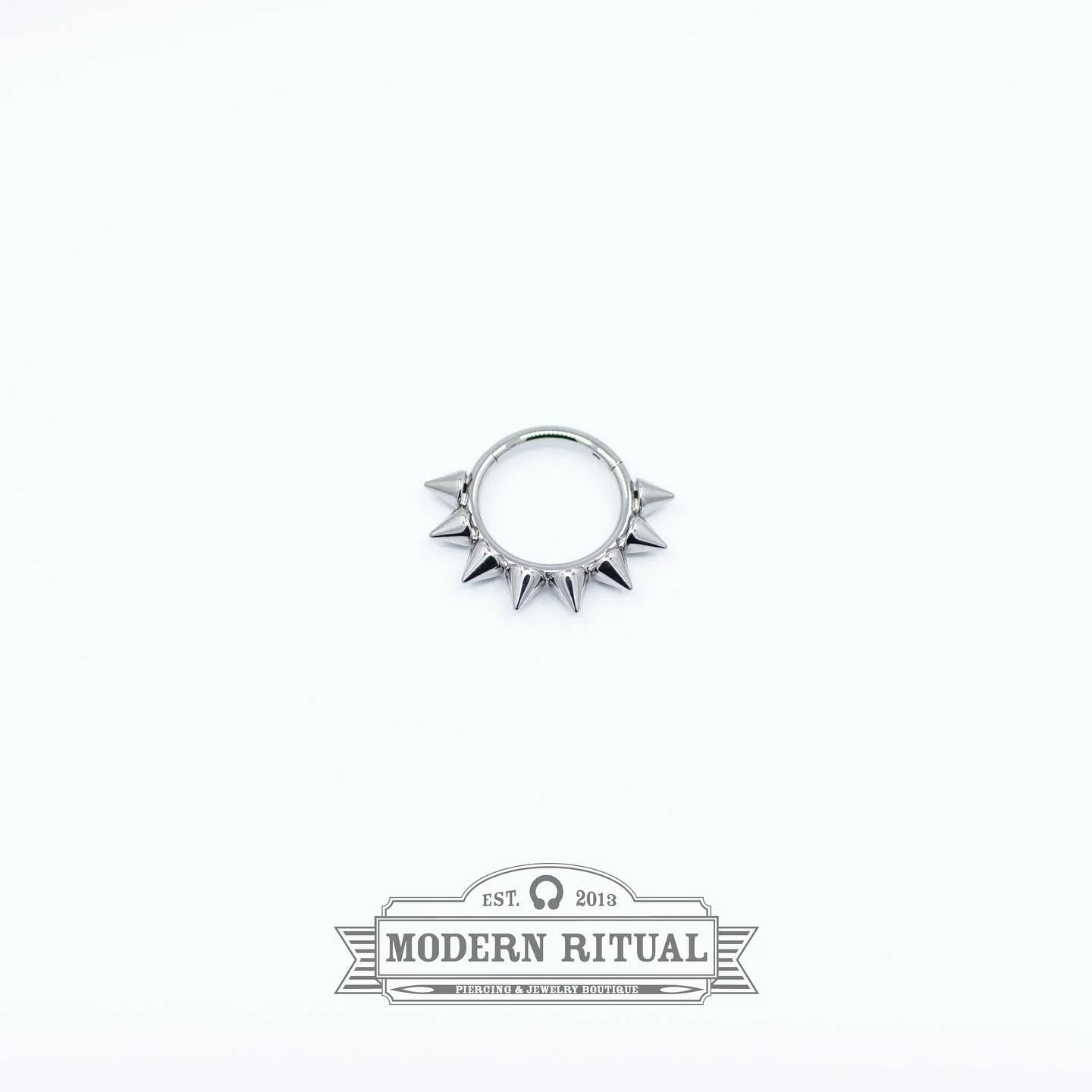 Judy is a punk and so are you with this awesome Stabby Punk Clicker from @diablo_organics ! 

#titanium #clicker #diabloorganics #crucial #punk #ramones #modernritual