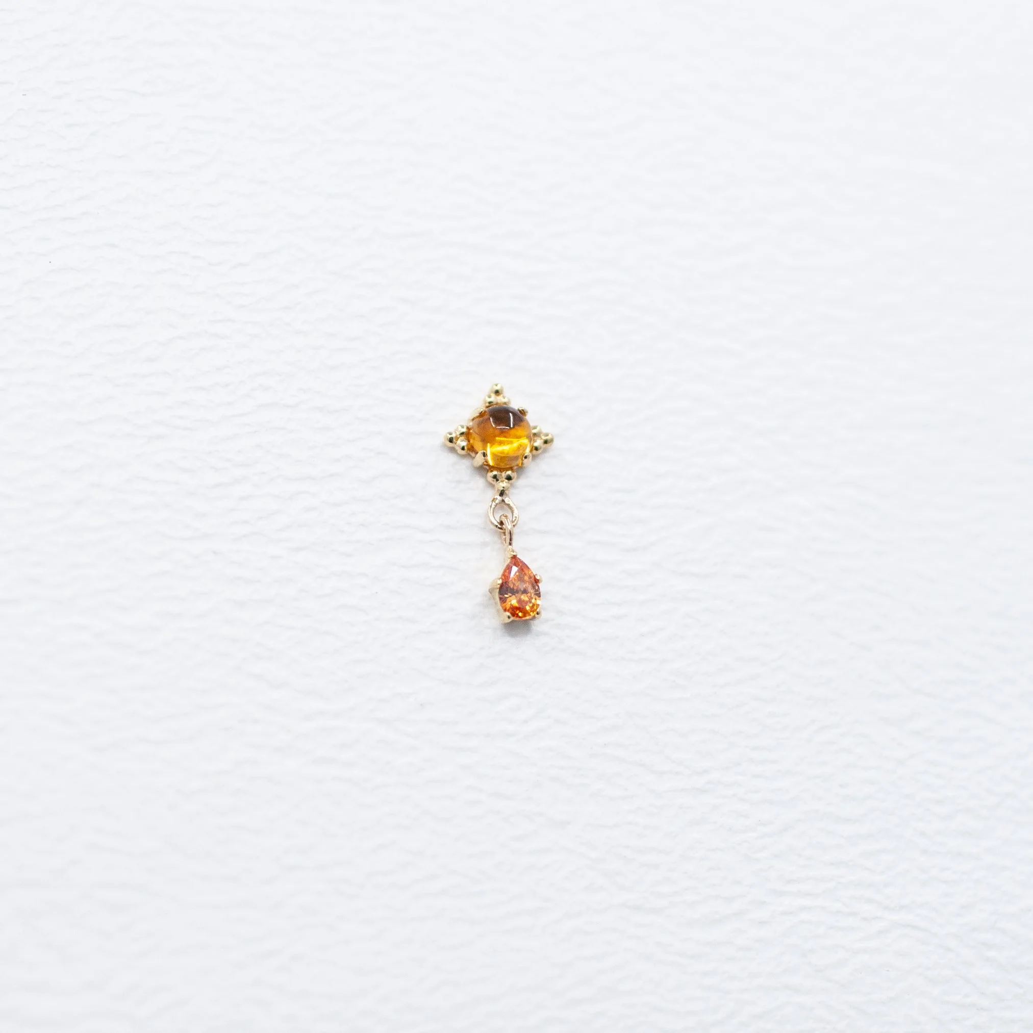 Zia with Pear Dangle - Genuine Citrine Cab/Tangerine CZ - 18k Yellow Gold - 18g/16g/14g - 3mm/2x3mm - End - Threadless - Anatometal