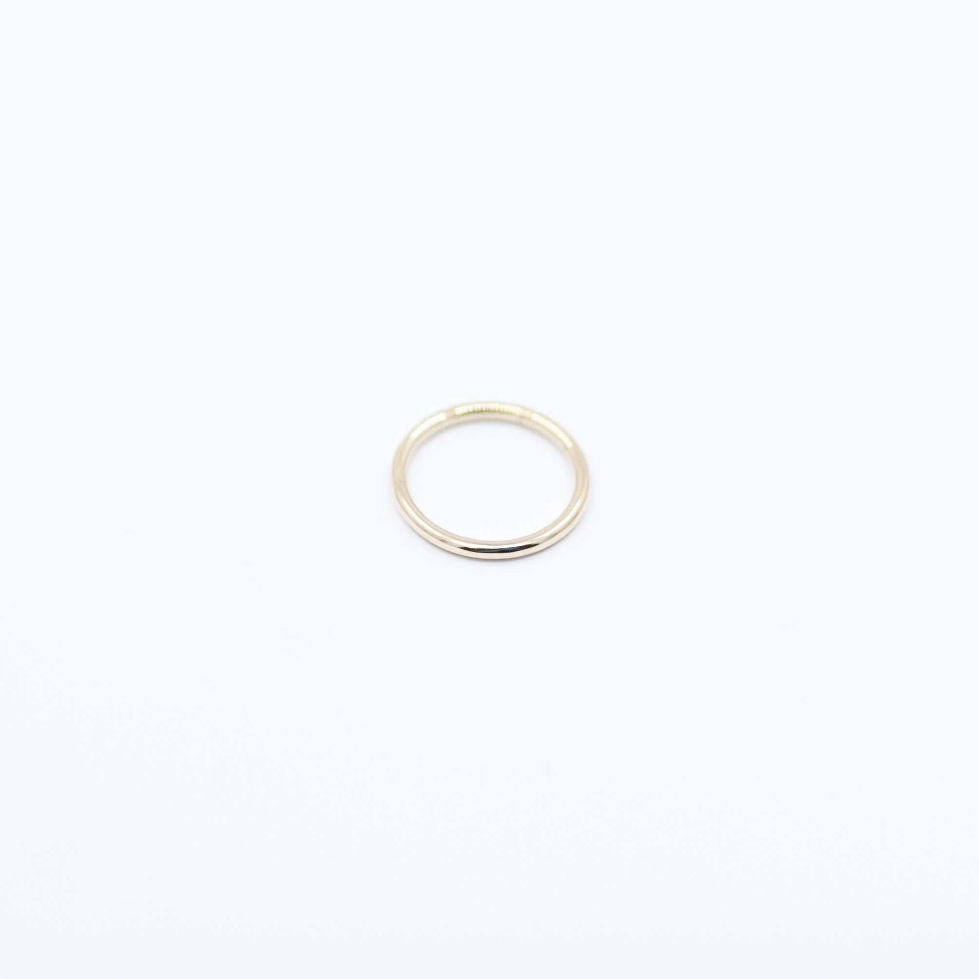 Seam Ring Clicker - 14k Yellow Gold - 16g - 5/16" - Clicker - Ember