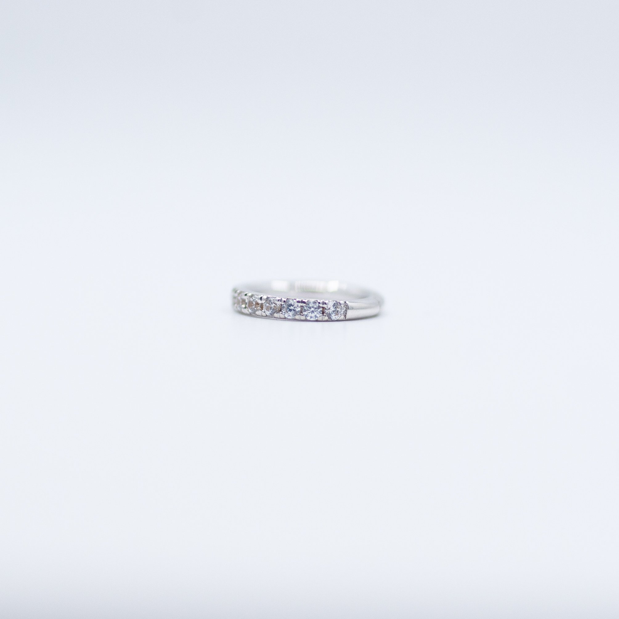 Inline Gemmed Clicker - 14k White Gold - White CZ - 1mm - 18g - 1/4" - Clicker - Sun Piercer