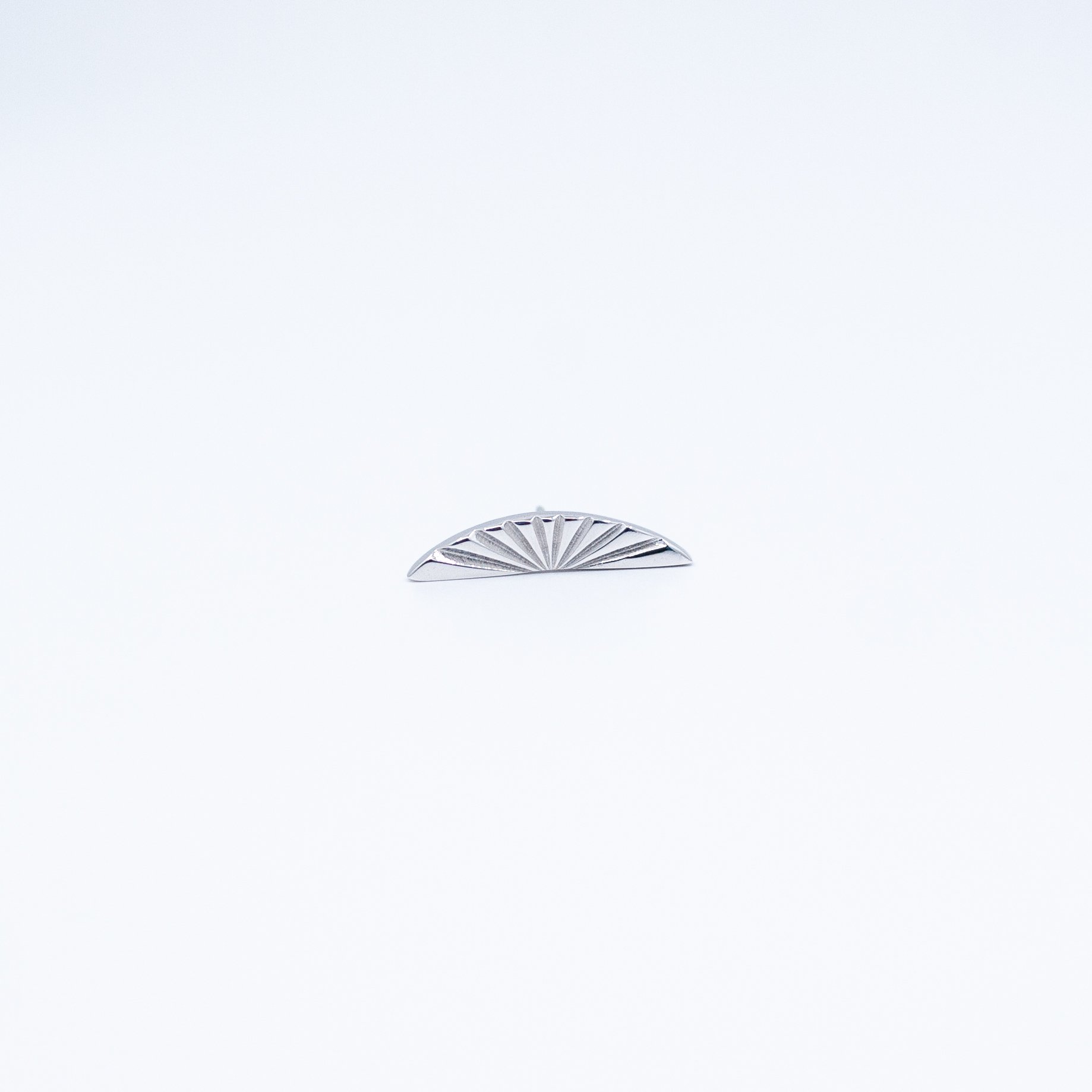 Horizon - 14k White Gold - 18g/16g/14g - 12.5x3mm - End - Threadless - Tether