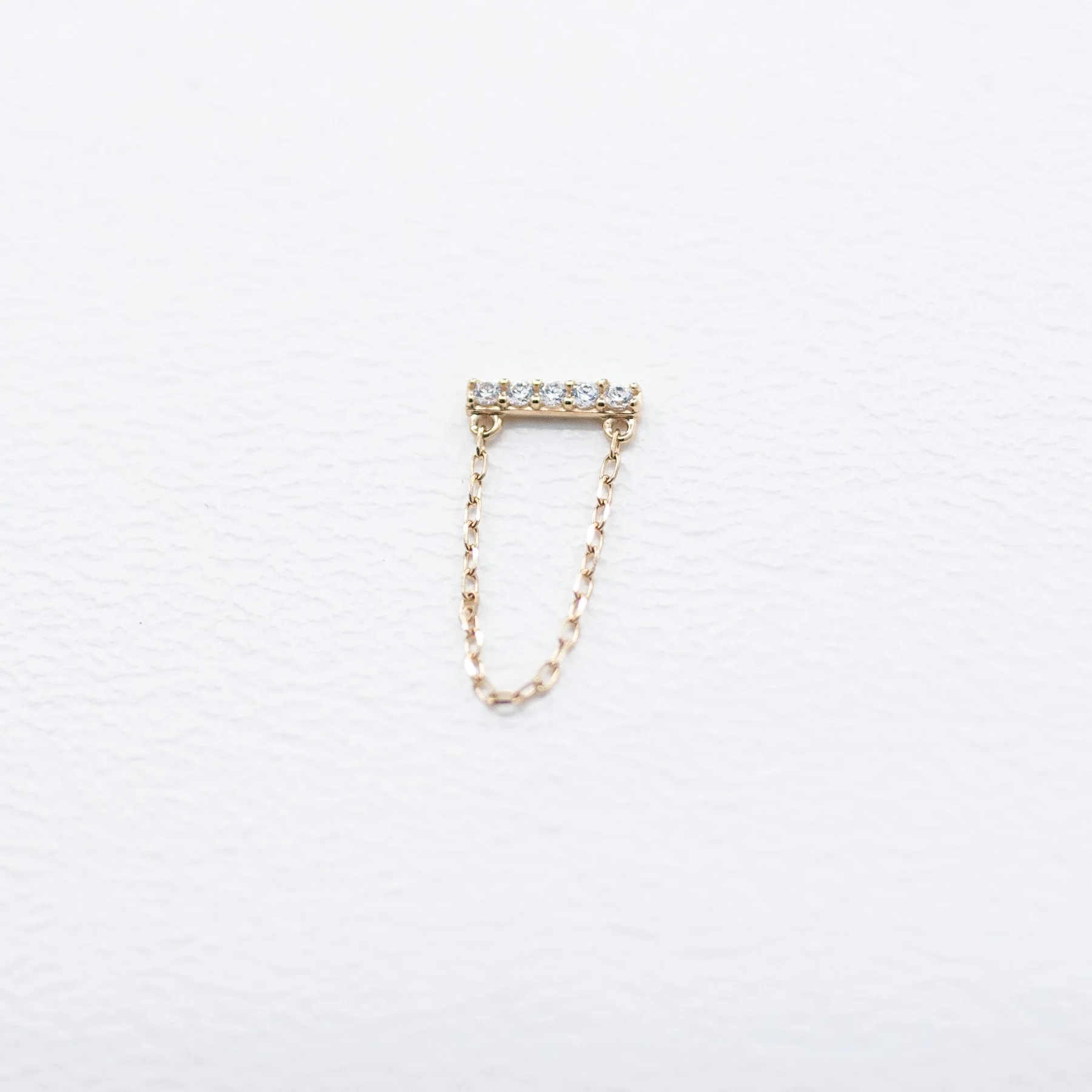 5 Gem Bar with Chains - White CZ - 14k Yellow Gold - 18g/16g - 14x7mm - 1mm(5) - End - Threadless - Sun Piercer