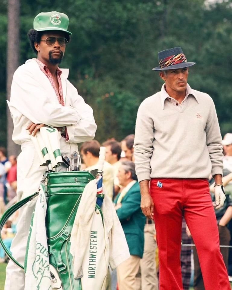 Chi Chi Rodriguez and his caddy John Lynch ⛳️
#masters1975