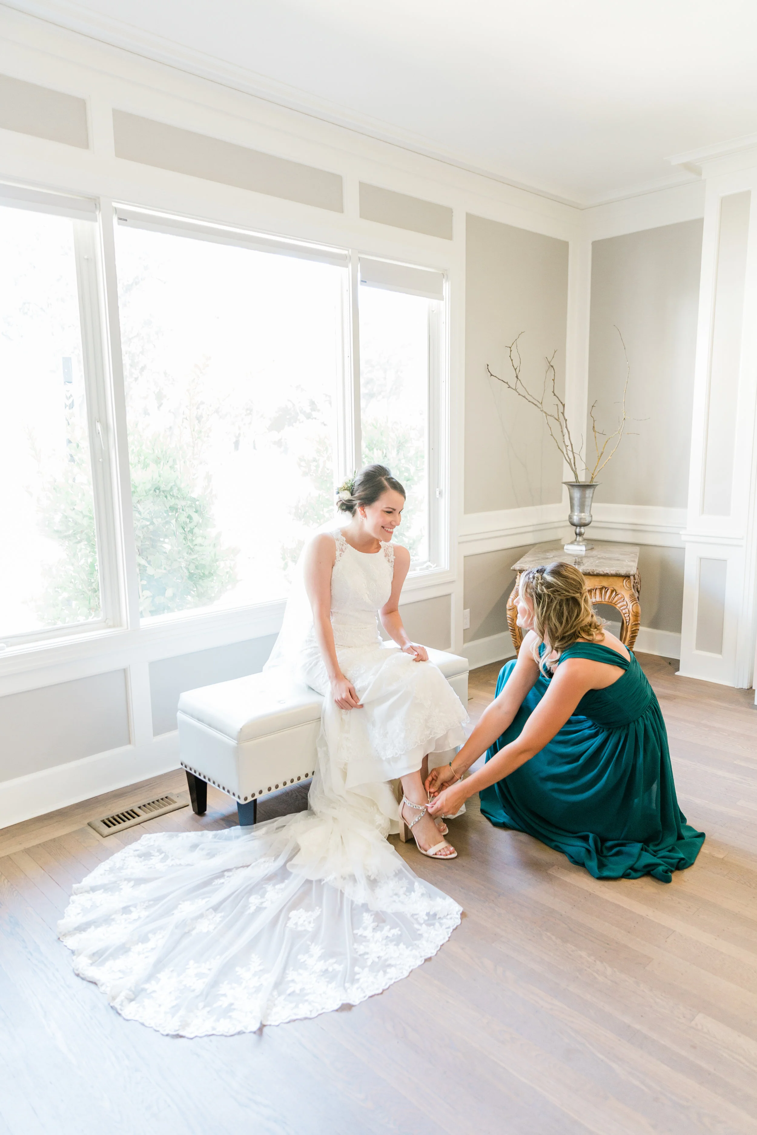 Malorie+&+Drake+-+Sneaks+-+Lauren+Alisse+Photography-19.jpg