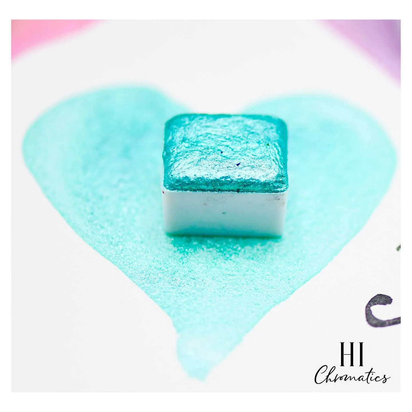 Metallic mermaid green. 🎨 Sizes full and half pan. All our paints are handmade, eco-friendly, toxin free, and vegan.  A little bit of paint goes a long way.