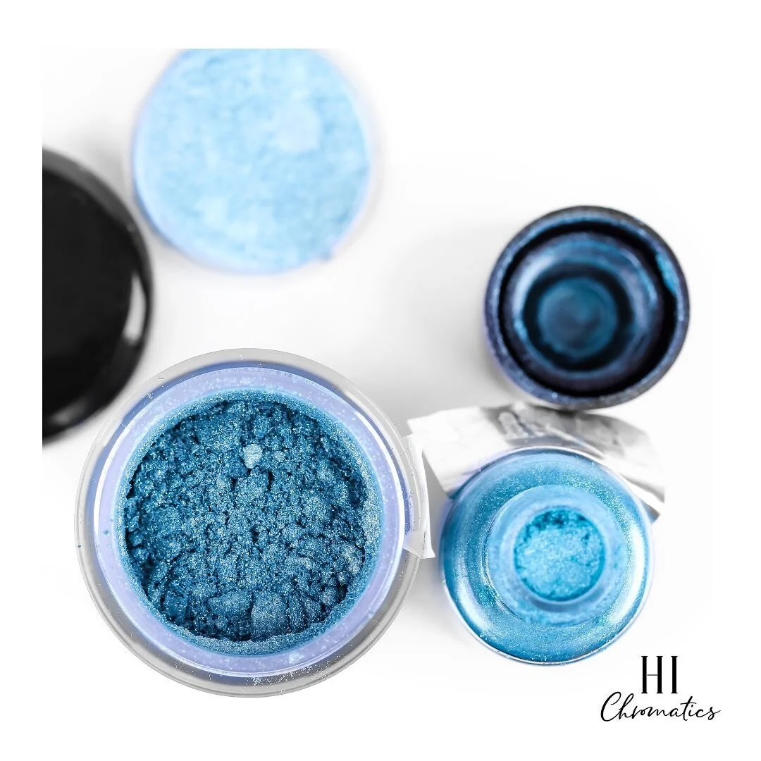 Metallic blue 💙 Blue is the color of the sky and sea. It is often associated with depth and stability. It symbolizes trust, loyalty, wisdom, confidence, intelligence, faith, truth, and heaven.
 Favorite blue flowers : hydrangea, grape hyacinth, lark