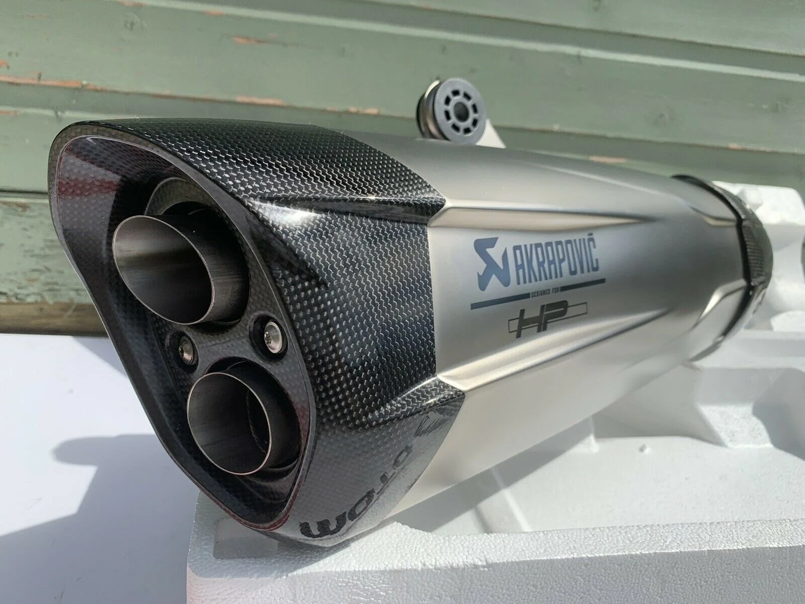 BMW S1000RR Akrapovic HP Exhuast Silencer End Can K46 2017 onwards