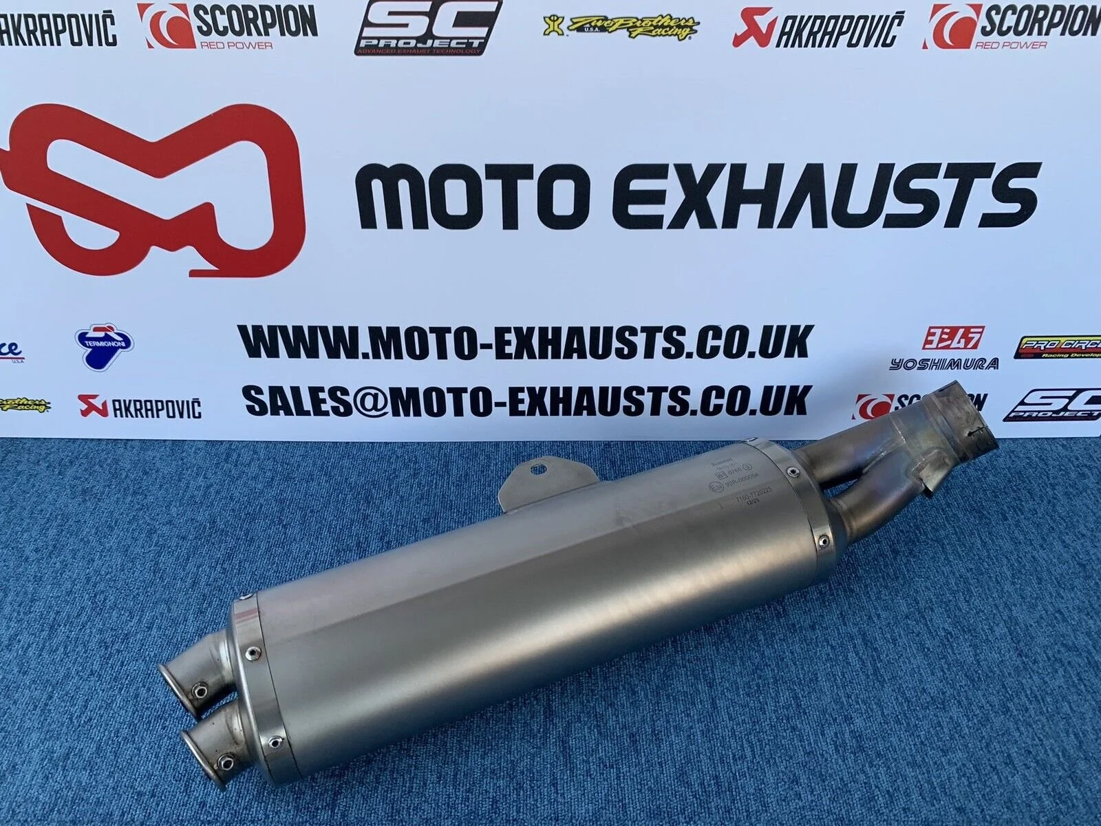 Bmw R1200RT Akrapovic Titanium Exhaust — Moto Exhausts