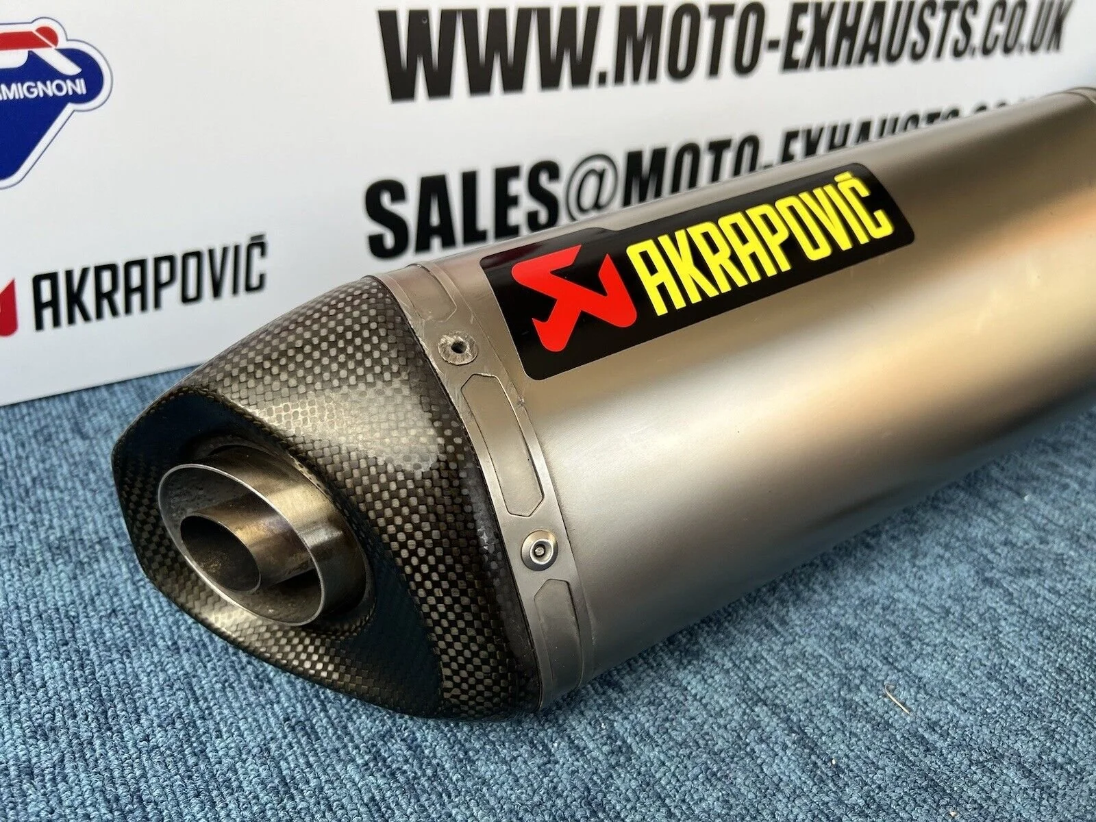 AKRAPOVIC FULL EXHAUST SYSTEM YAMAHA R125 2019 - 2020 — Moto Exhausts