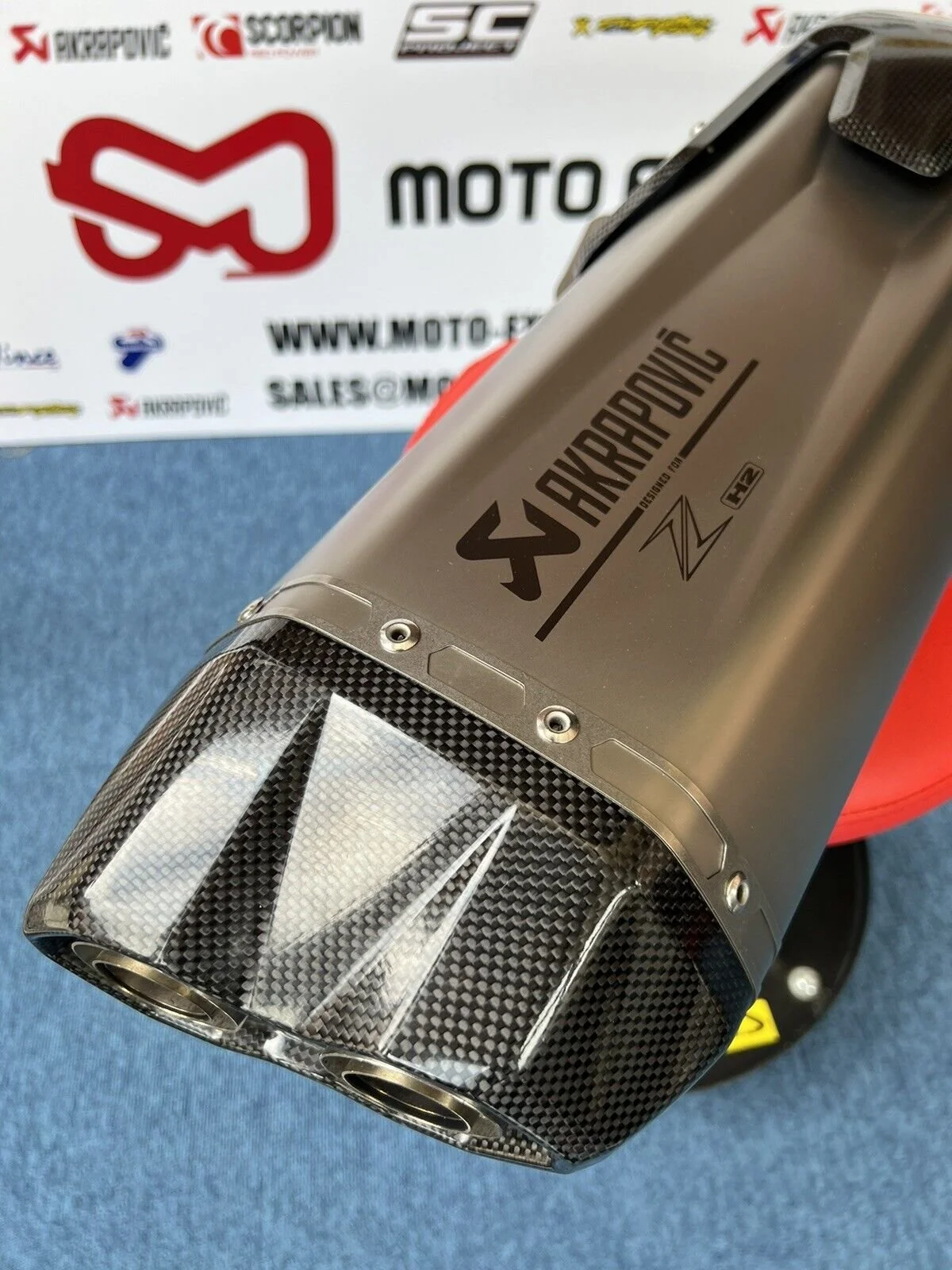 Kawasaki ZH2 1000 Titanium Exhaust End Can Silencer — Moto Exhausts