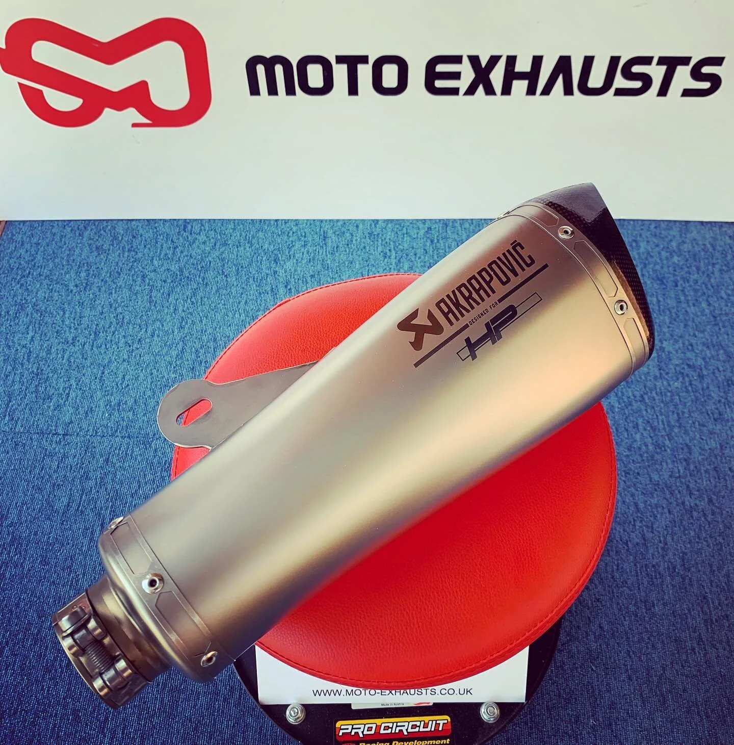 More power, improved performance, and the unique Akrapoviฤ sound #bmw #rninet #r9t #akrapovic #titanium #bmwmotorrad #ukbikersofficial #motorbikeparts #race #power #style #sale