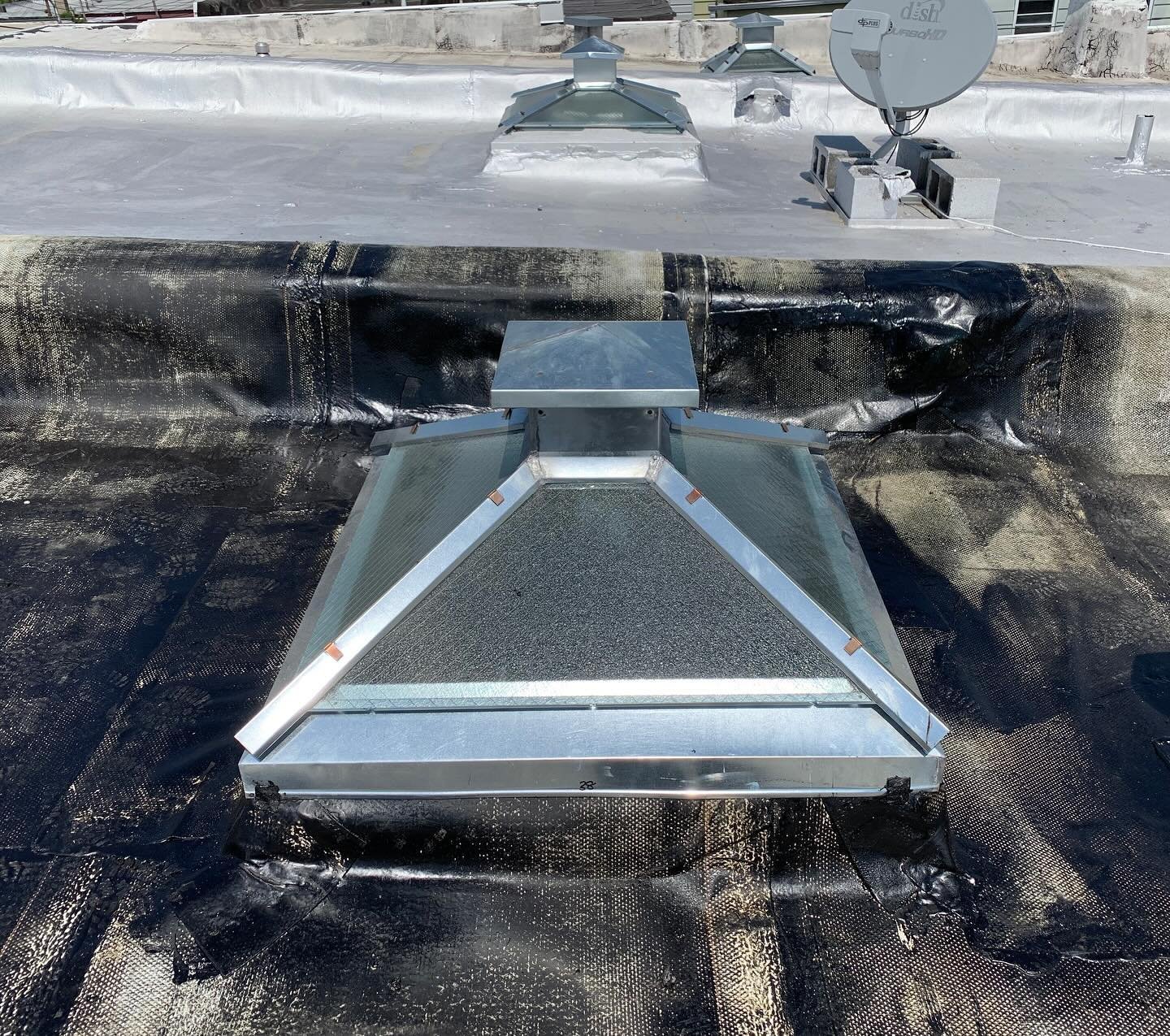Pyramid skylights (often called Hampden Skylights) are the historic, galvanized skylights on flat roof homes across Baltimore. Typically ventilated to create airflow in and out of the top floor of your home for more comfortable, better-circulated ind
