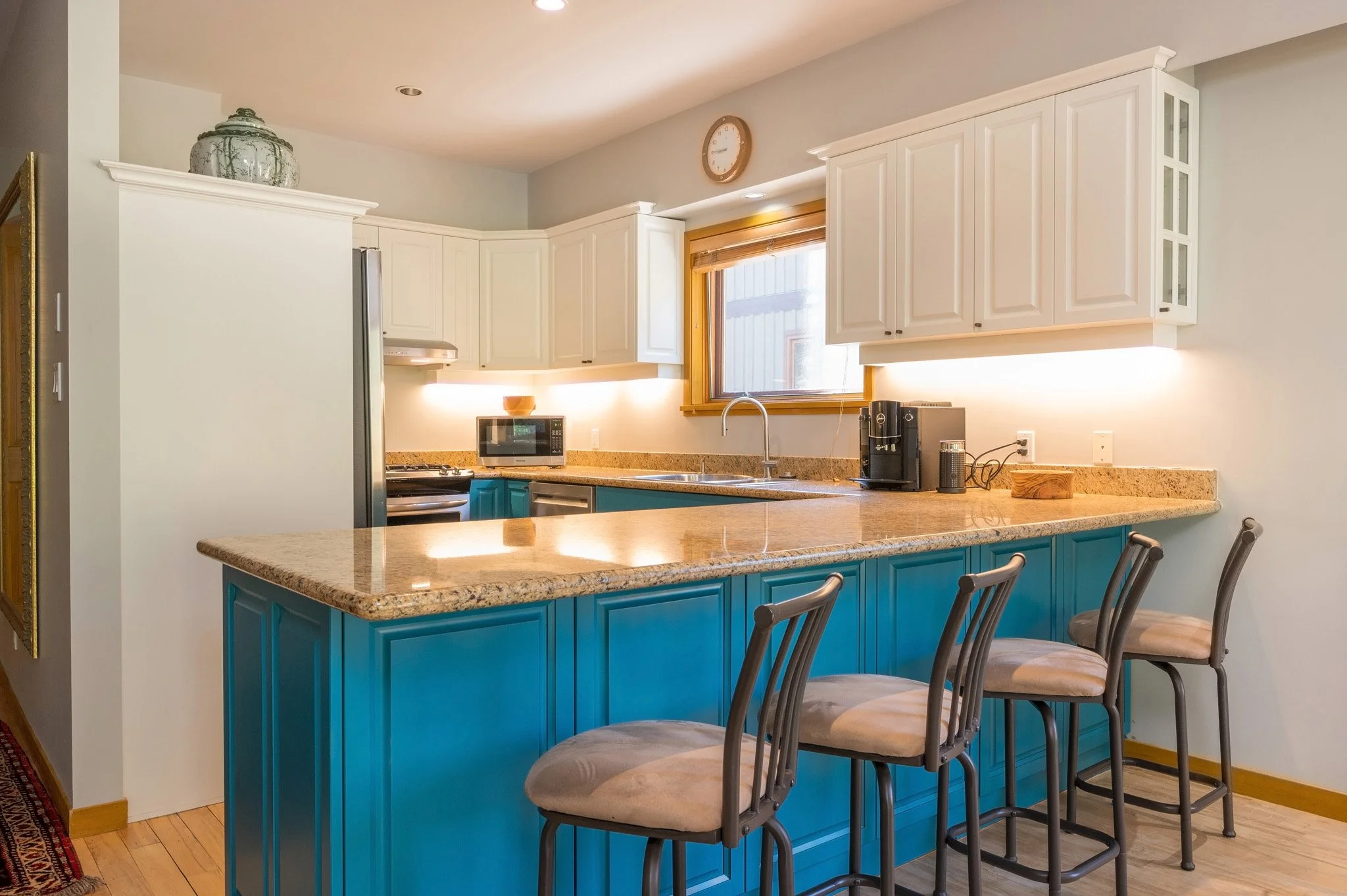 Boutique vs. Legacy: Who Should Really Manage Your Property?