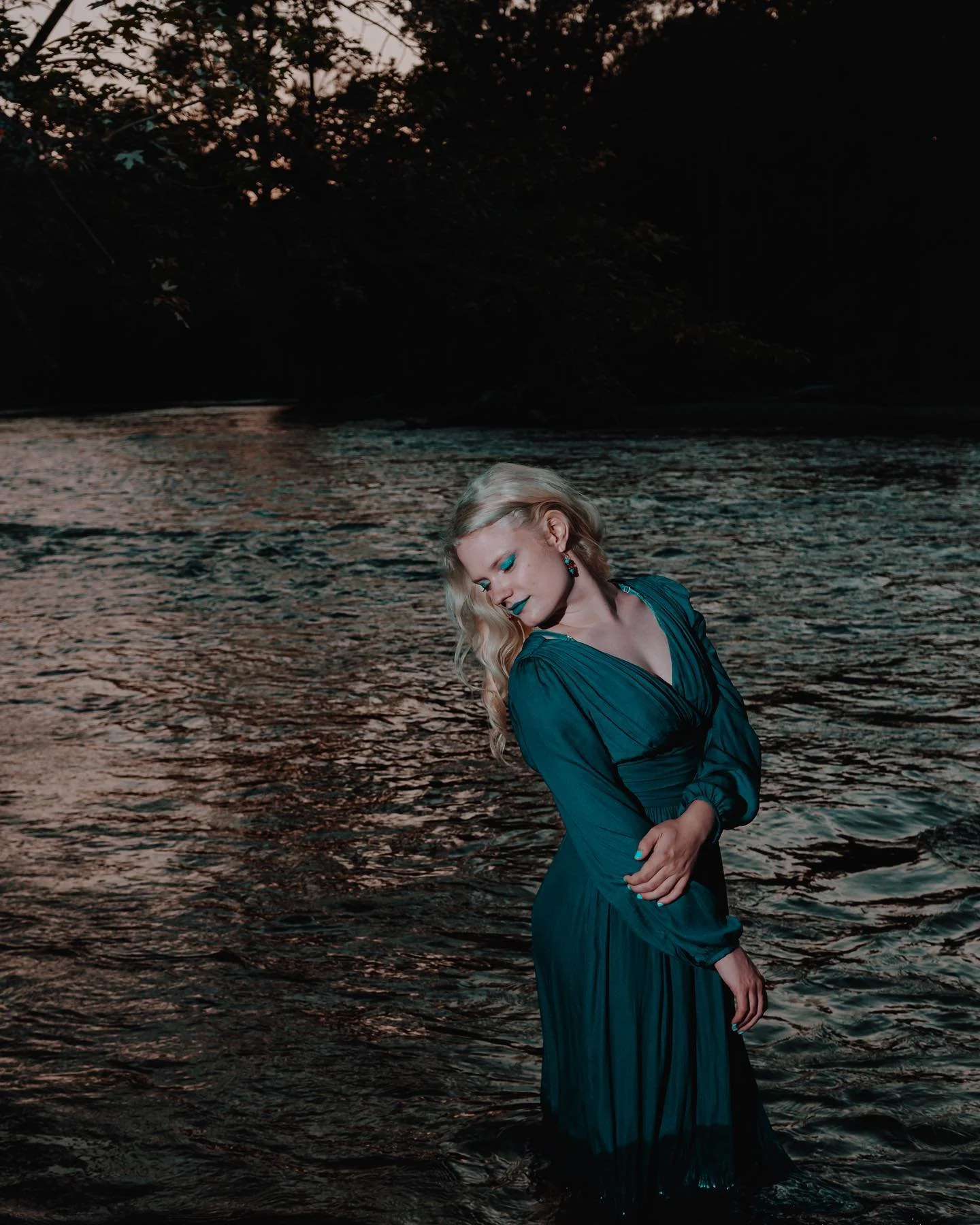 2 magical weeks of &ldquo;All Things Endless&rdquo; already 🥹🩵 what&rsquo;s your favorite track so far?