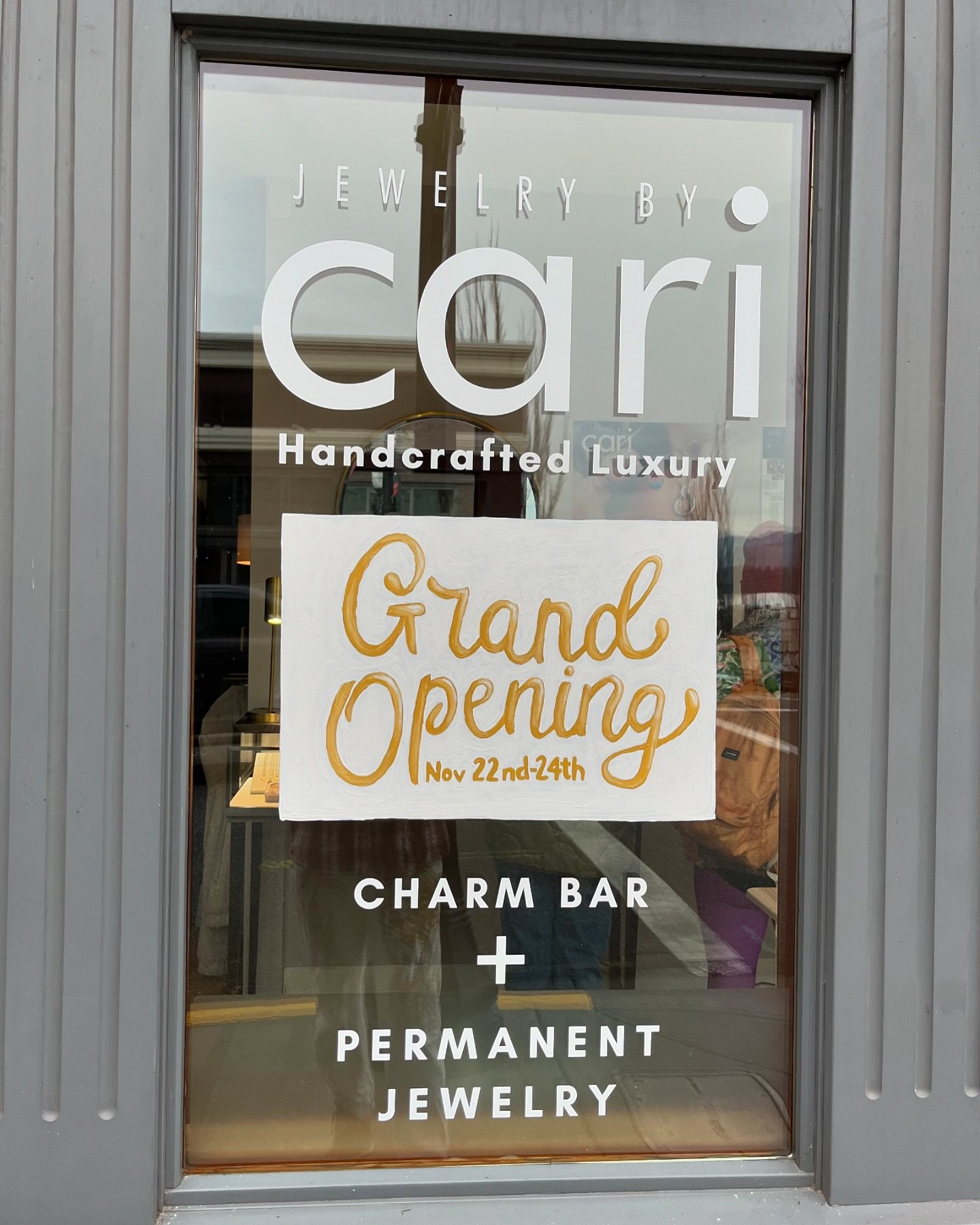 Loved painting these window signs for @jewelrybycari for her grand opening next week! Her jewelry is gorgeous and there&rsquo;s truly something for everyone ✨