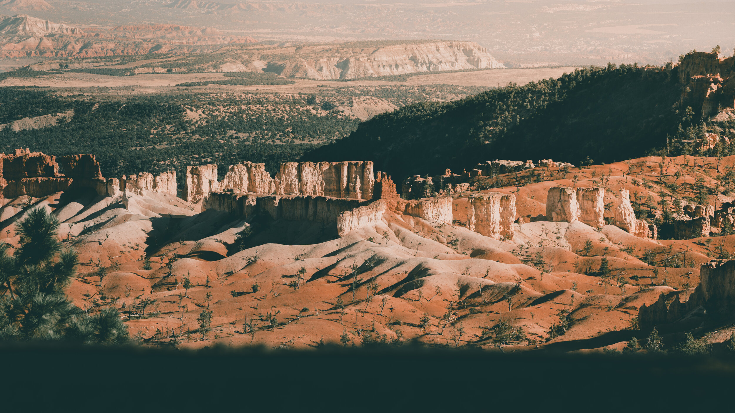 Sunset on Bryce 16x9.jpg