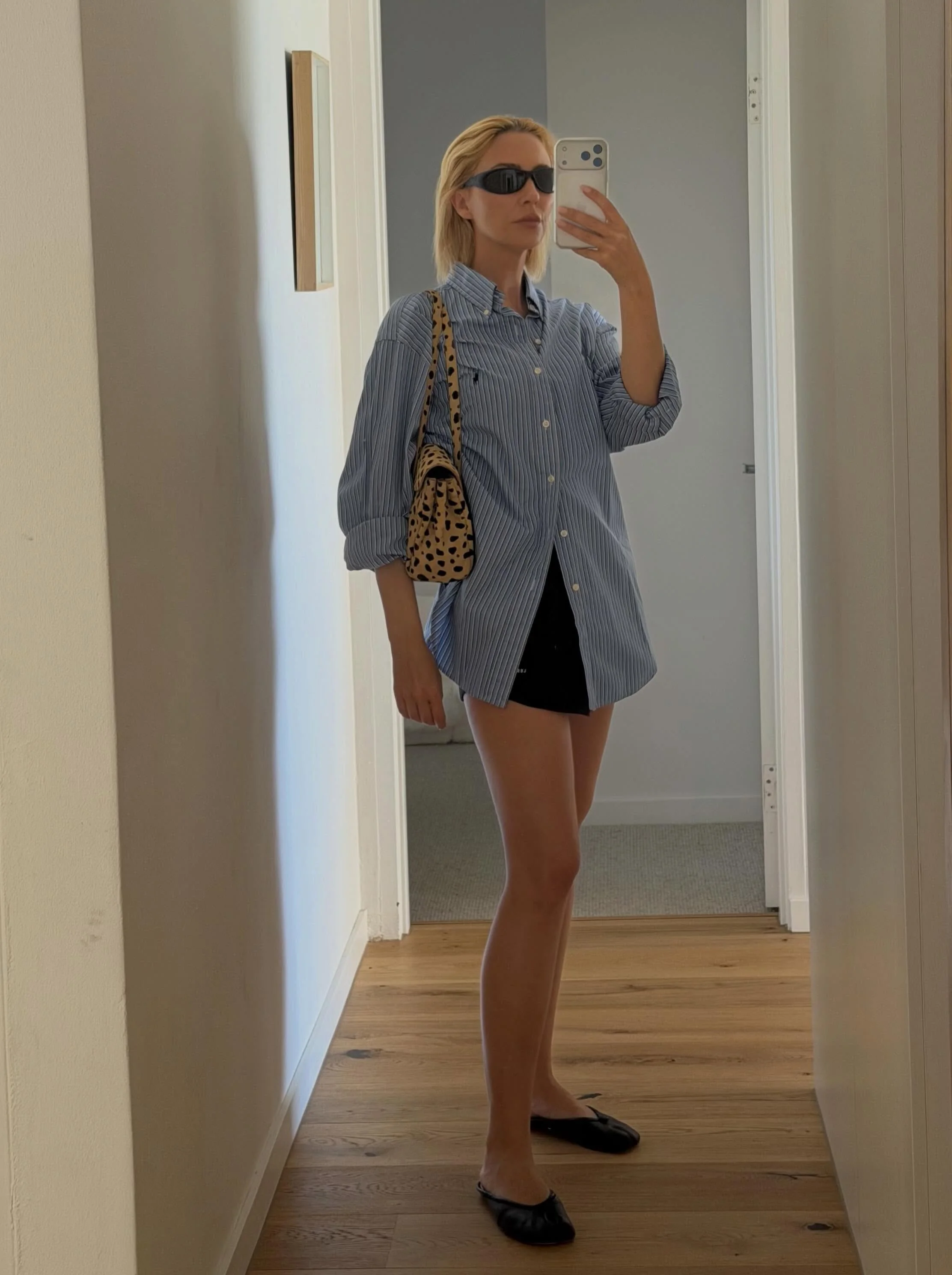my kind of sport spice.

wearing one of my beautiful client&rsquo;s pieces from the latest @les.basics sport drop! 

shirt @poloralphlauren 
shorts @les.basics 
bag @nakedvice 
shoes @maisonmargiela