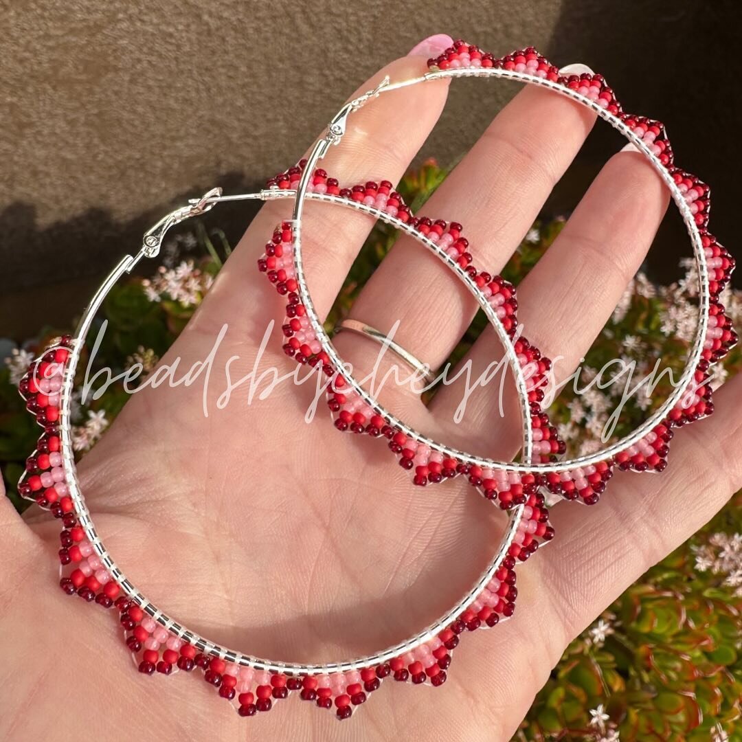 🍒 large cherry beaded hoops!! These will be for sale during my Valentine&rsquo;s Day Collection on February 4th, 12pm pst at beadsbycheydesigns.com!

#beadwork #beadedearrings #beadedearringsforsale #beadedhoops #beadedhoopearrings