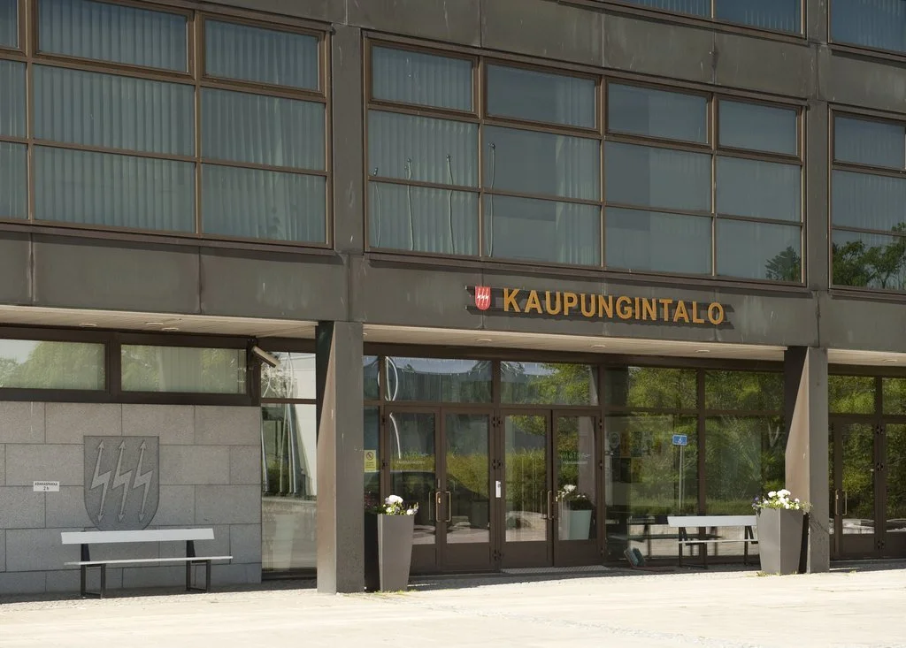 Imatran vanhan kaupungintalon pääovi.