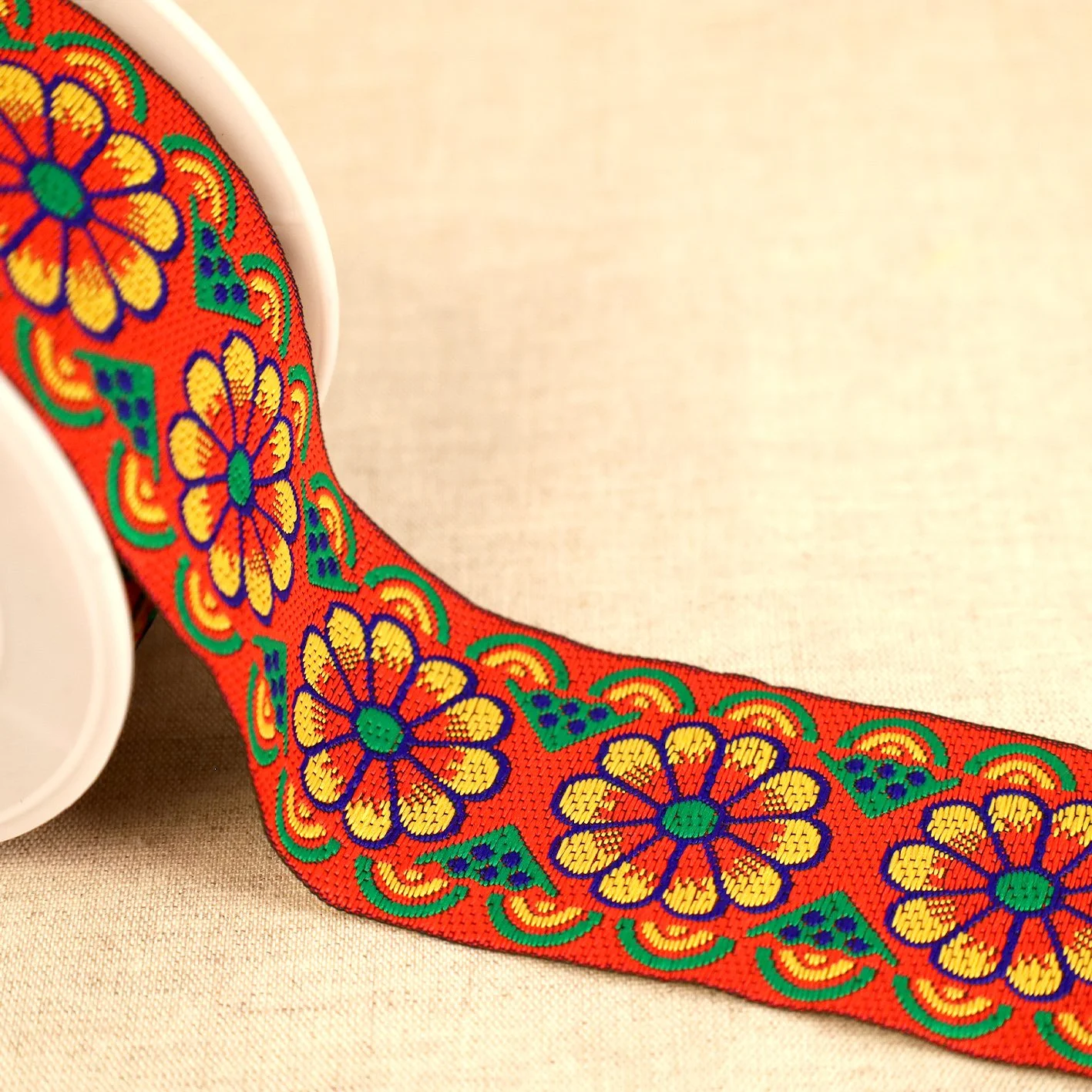s4781 008 jacquard trim.jpg