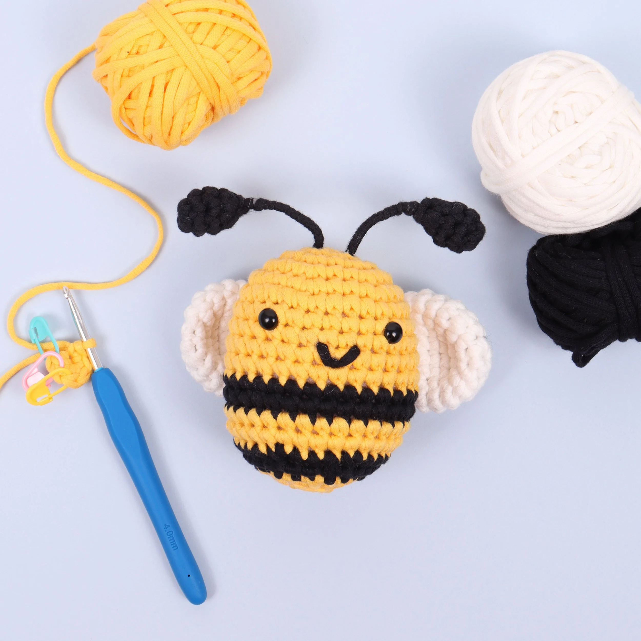 TCRK015 crochet kit 2.jpg