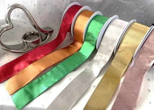 Ribbon Lustre By Berisfords: Green: 3 sizes available (per metre)