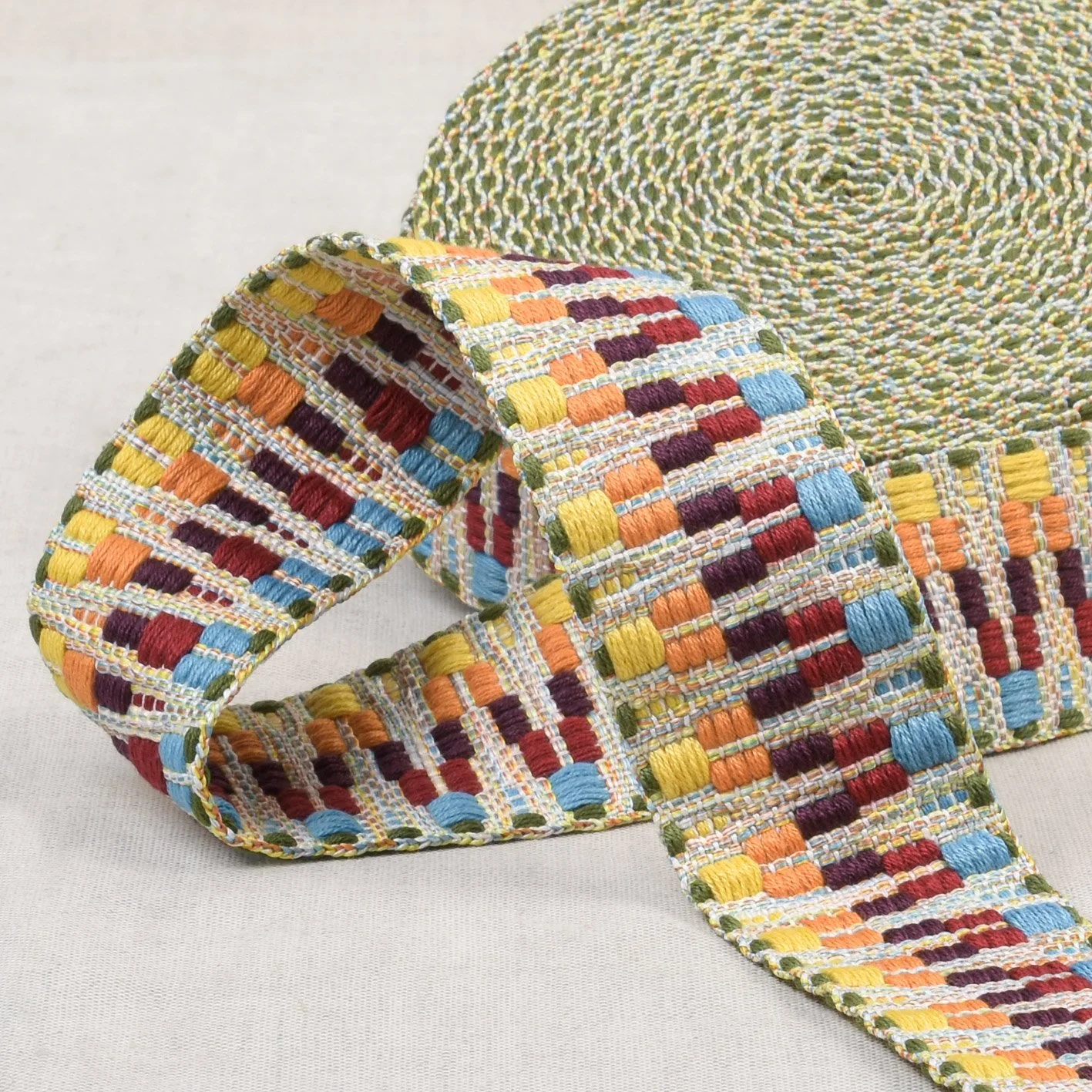 Ethnic Webbing: 14.5m x 38mm: Composition: Polyester, 20% cotton: S1132F38\102 (per metre)